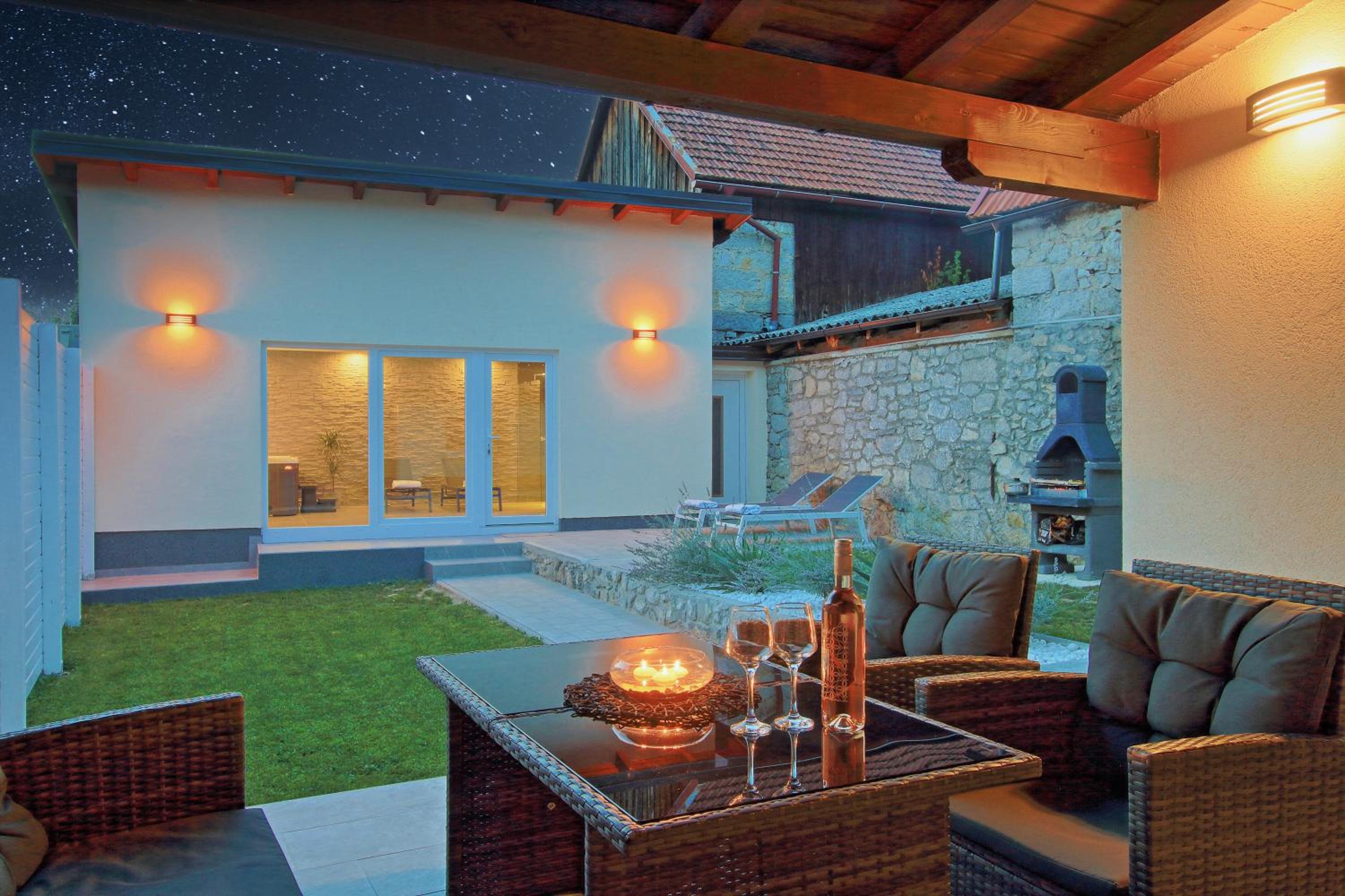 Guesthouse L&K - main view