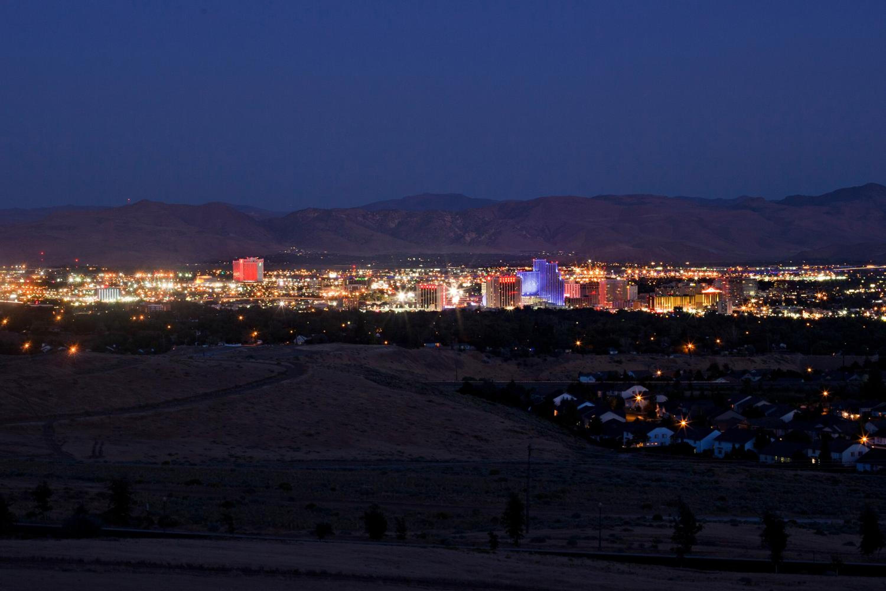Reno Vacations - Legacy Vacation Resorts - Reno - Property Image 16