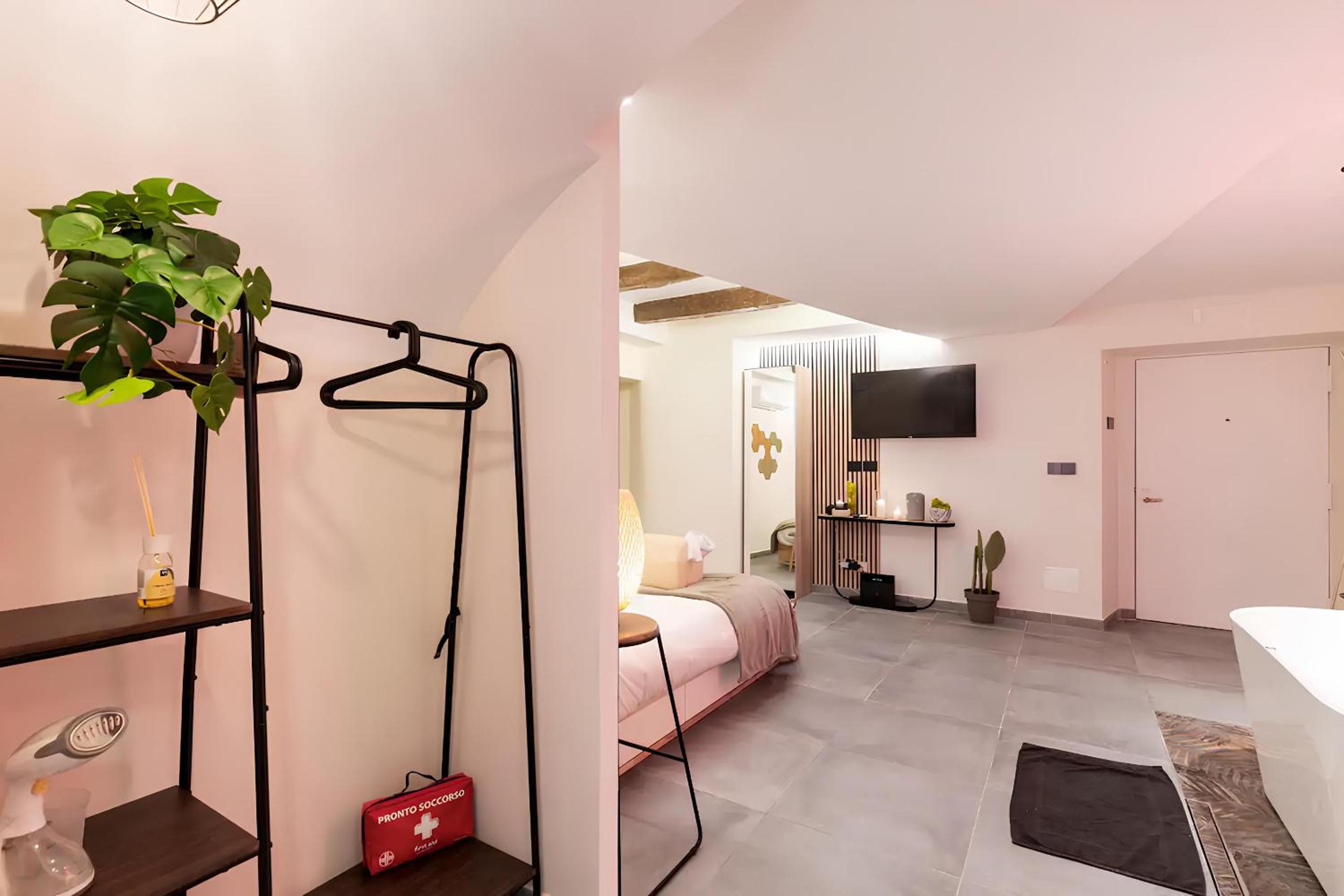hotel room