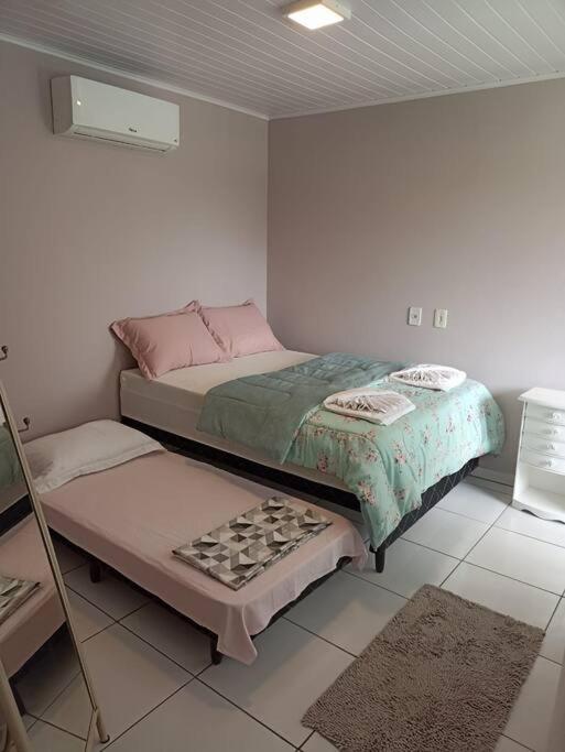 Casa Verde - 5 quartos a 600m Praia e próximo Beto Carrero