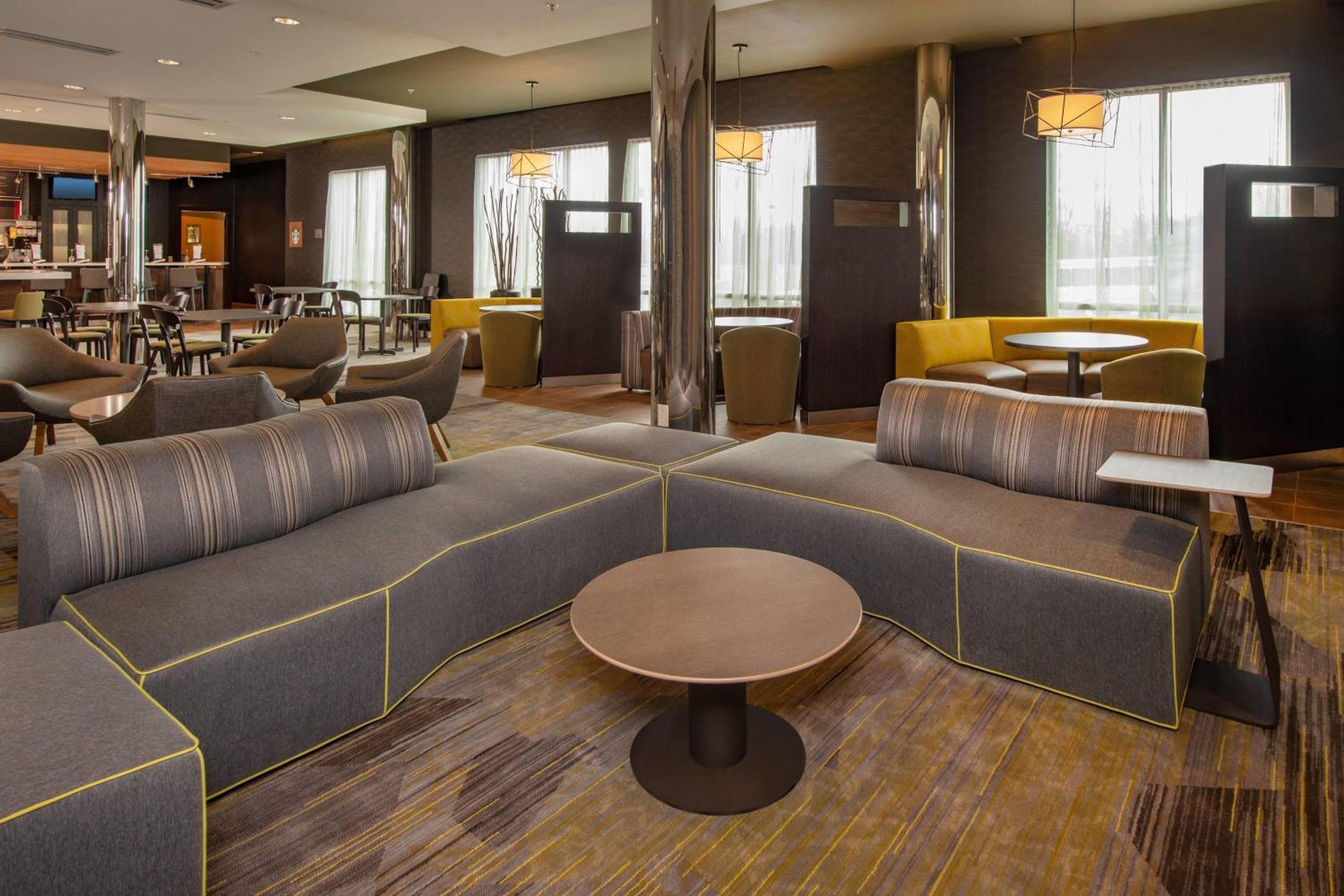 Hagerstown Vacations - Courtyard by Marriott Hagerstown - Property Image 18