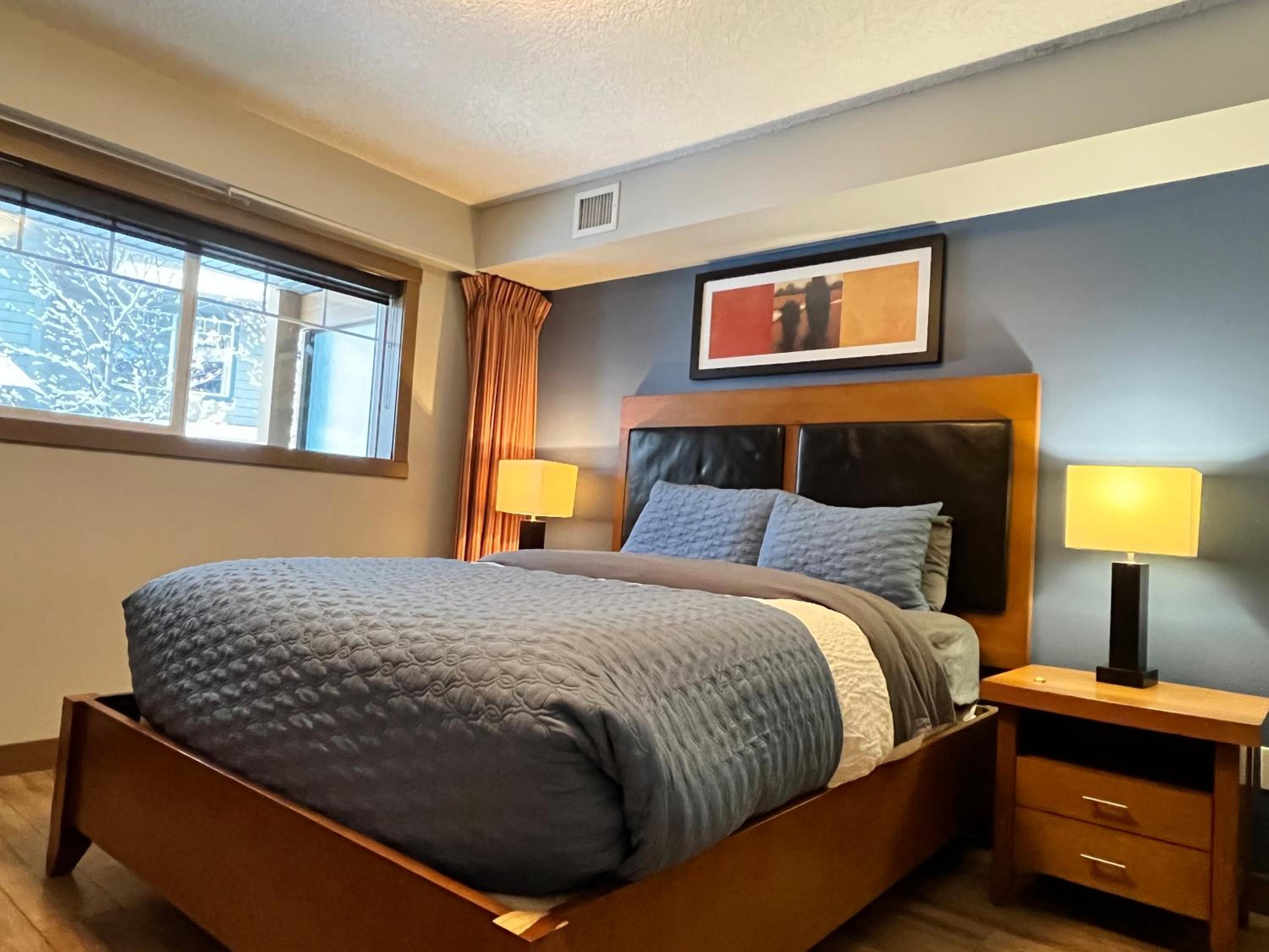Perfect family 2-bed Condo with hot tub