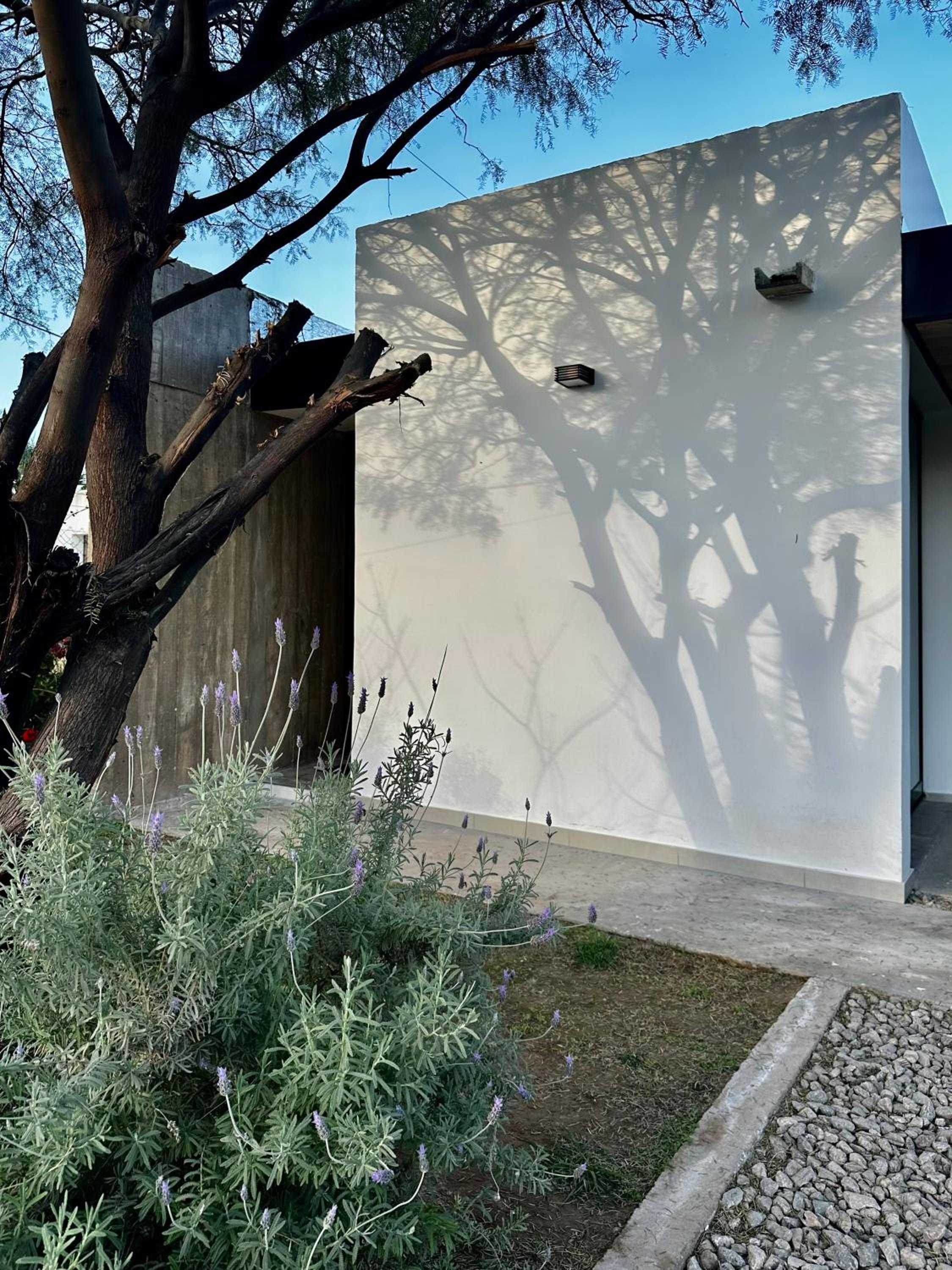 Casa del cerro 1 - Three Houses