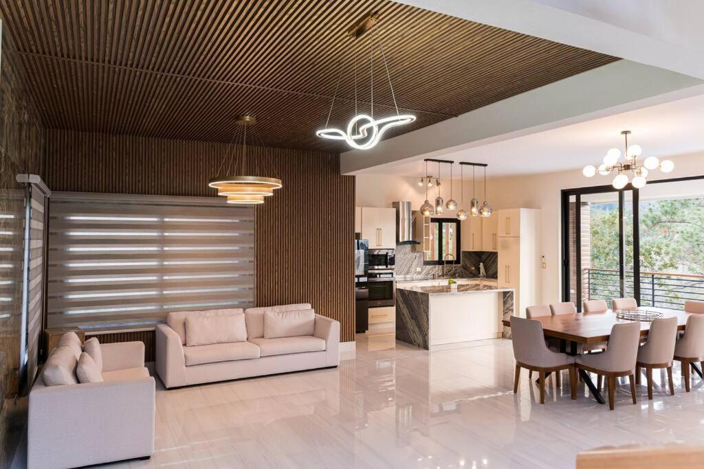 Luxury Mountain villa, Jarabacoa villa vargas