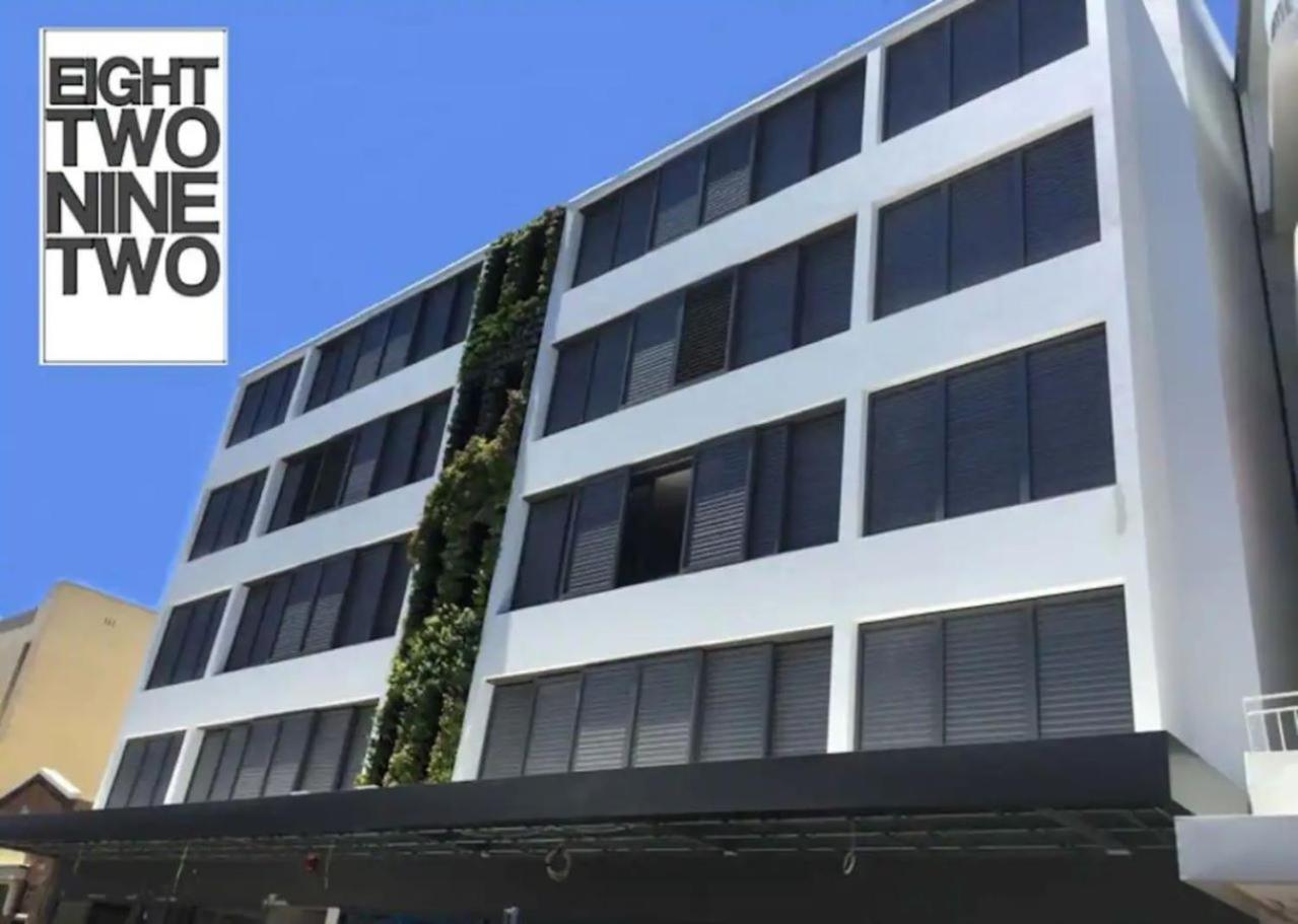 Stylish 1BR Apartment with Skylight near Bondi Beach