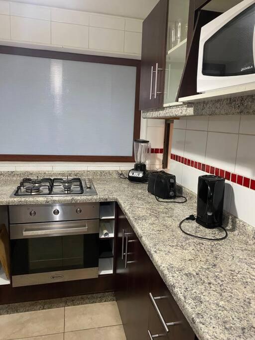Casa Amplia y Céntrica 6p - Talca