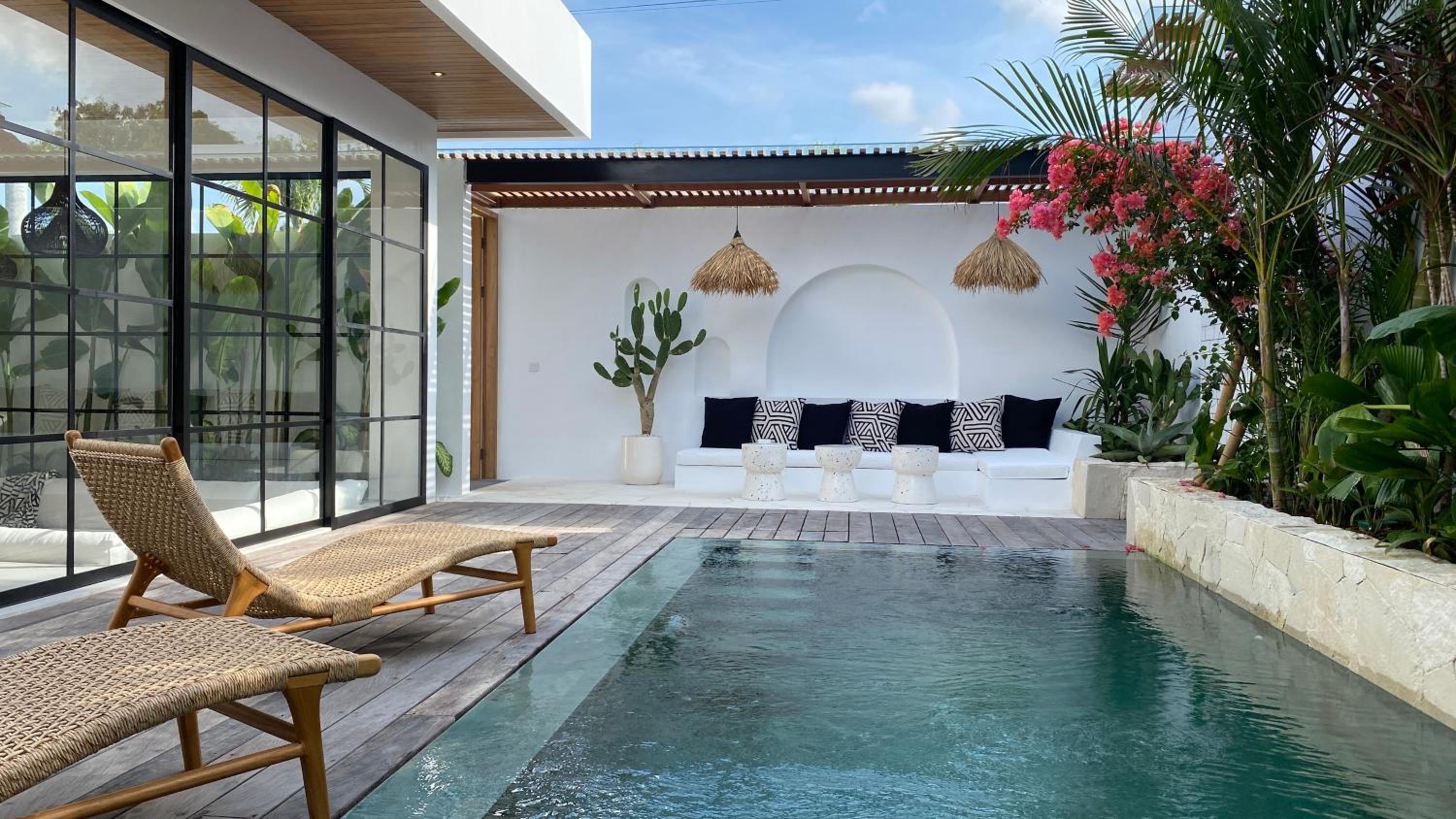 The Young Villas - Canggu view 2