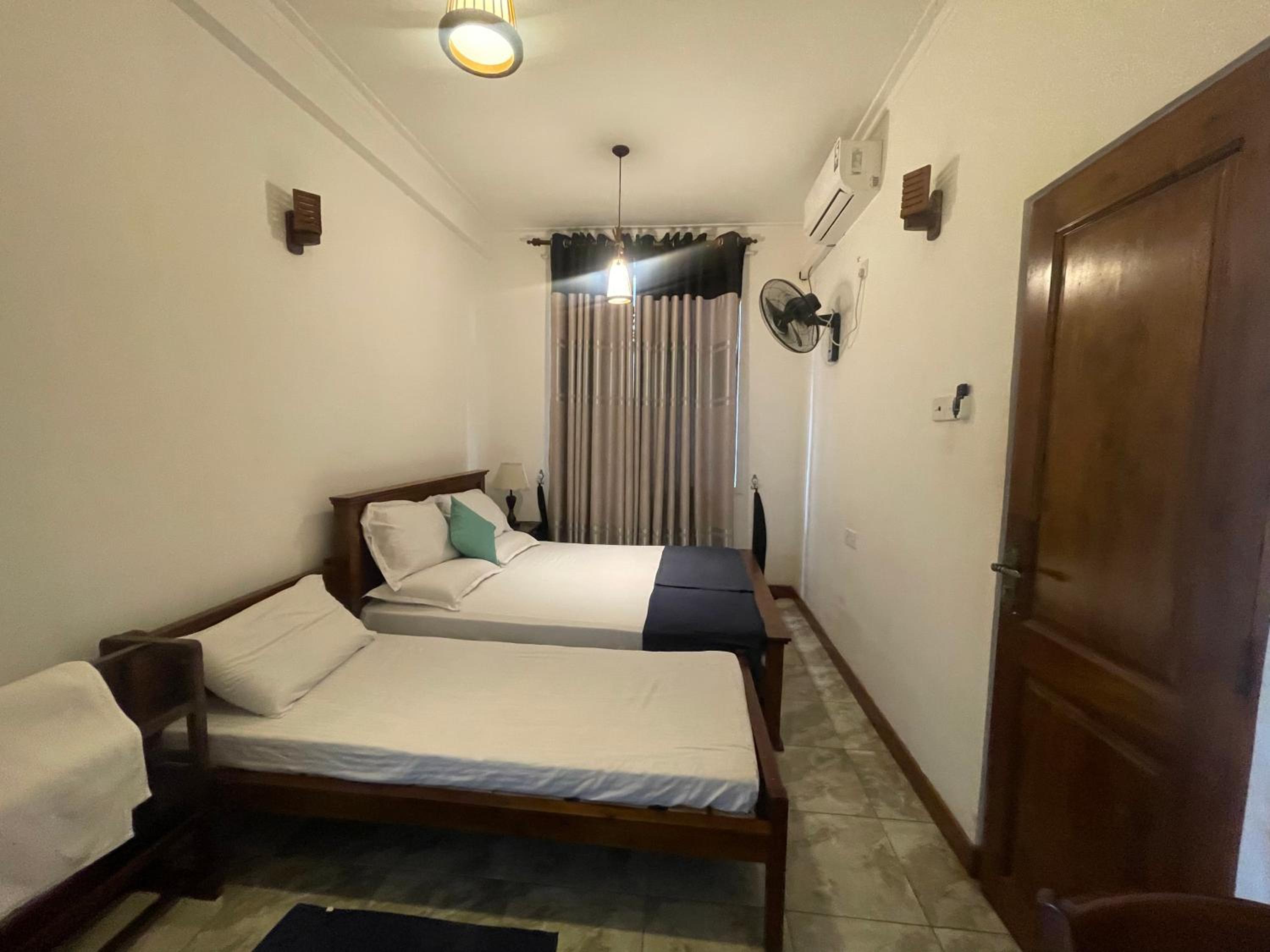 Arcadia House Hanthana view 2