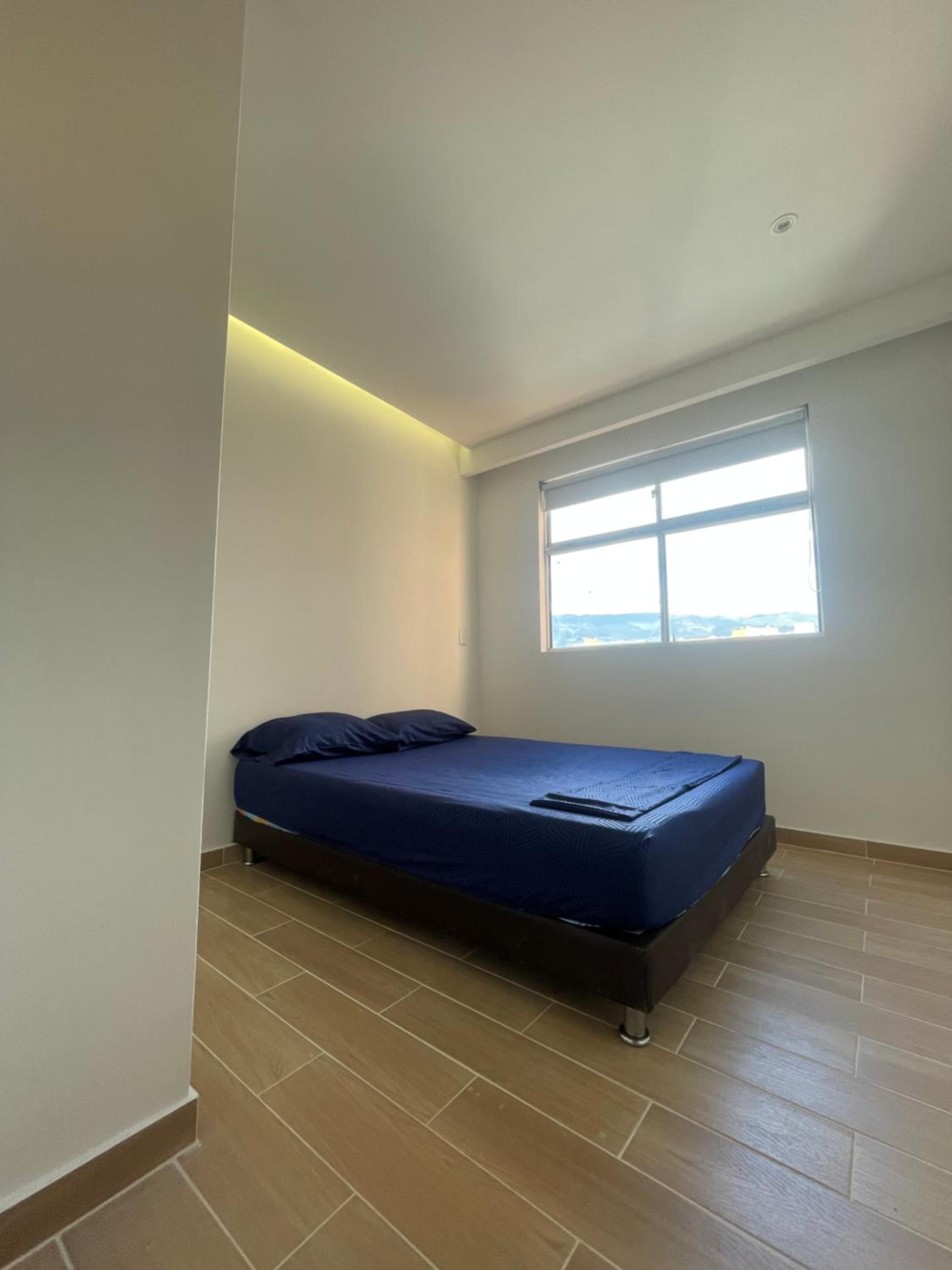 Plazetto Laurles Apartamento bonito de 3 alcobas Parquedero