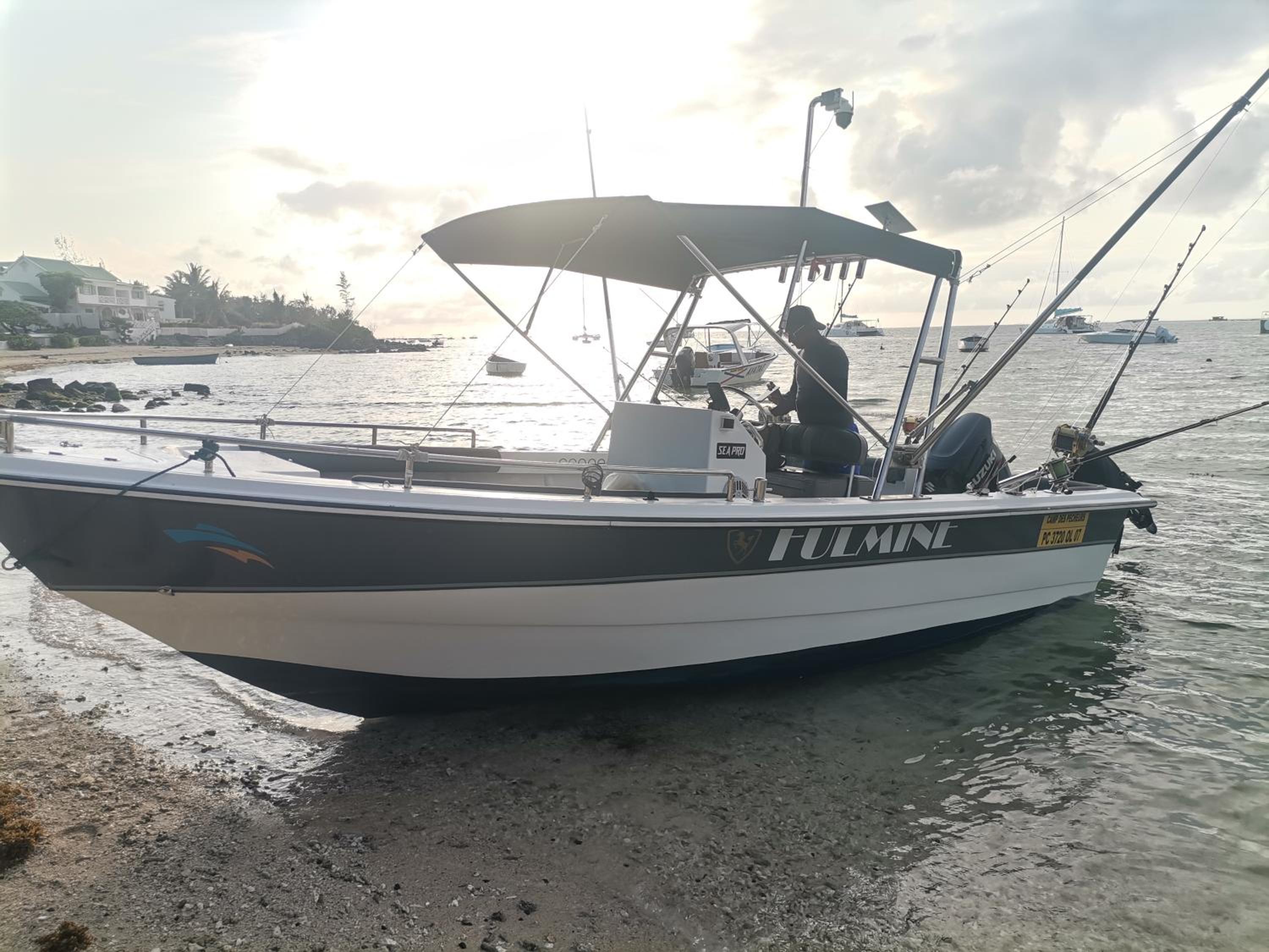Ile aux cerfs and 5 islands tour photo 3