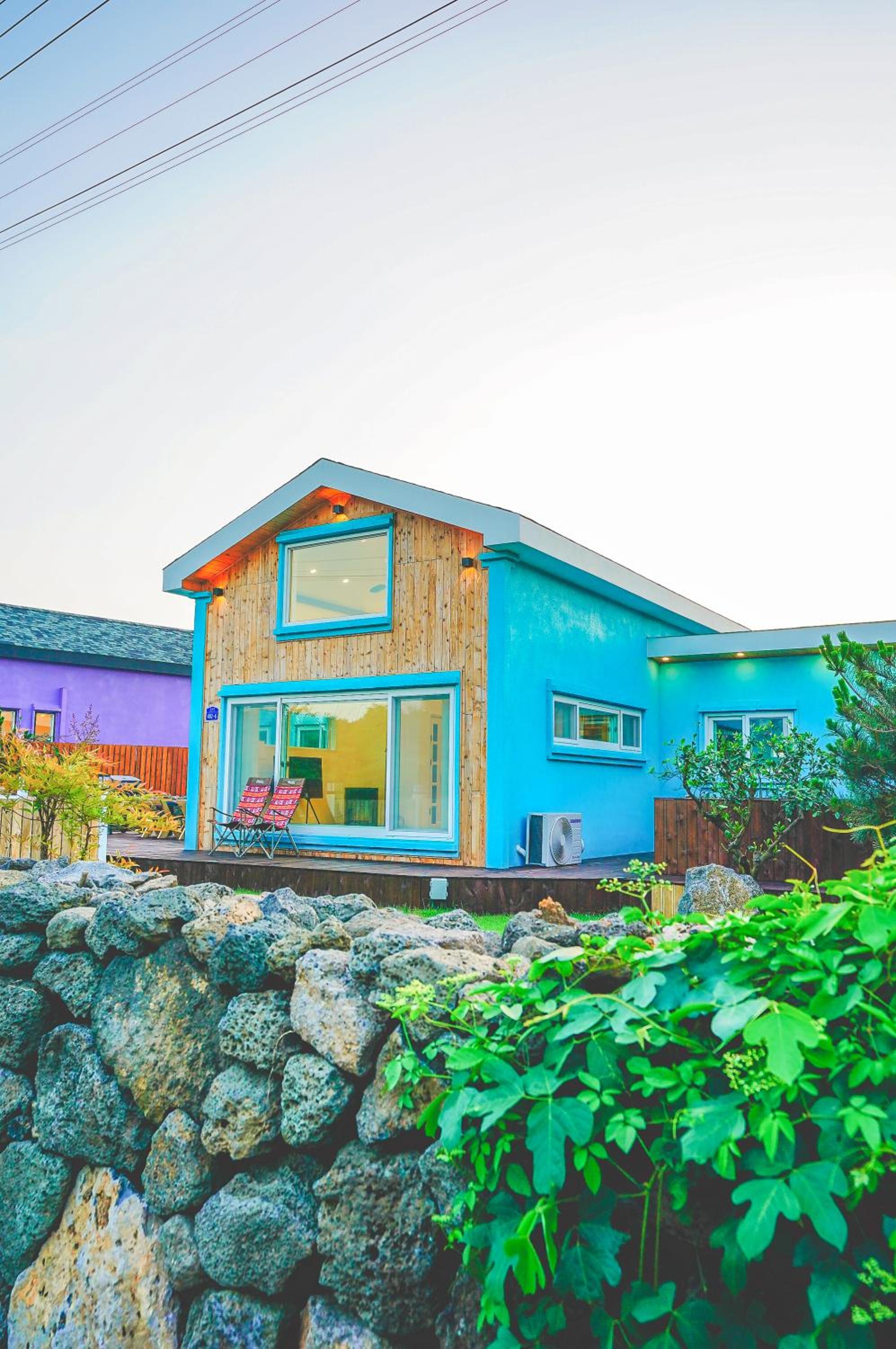 Jeju Love Stay Mint