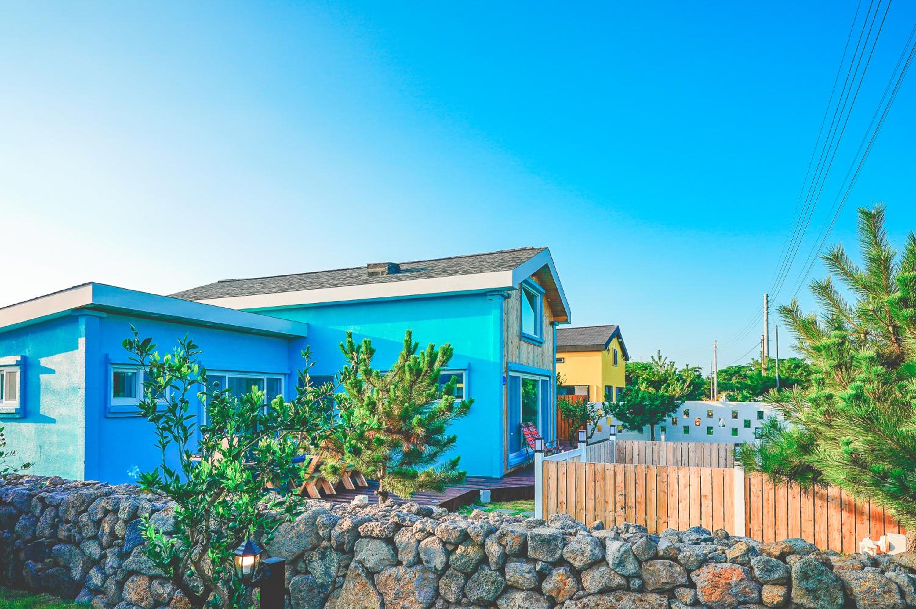 Jeju Love Stay Mint