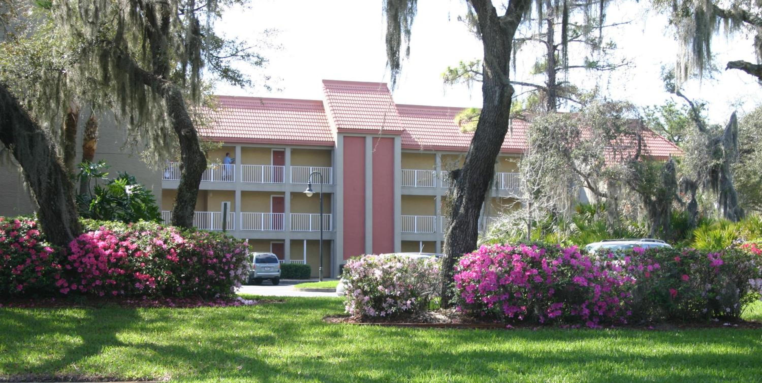 Parc Corniche Condominium Suites, photo 43