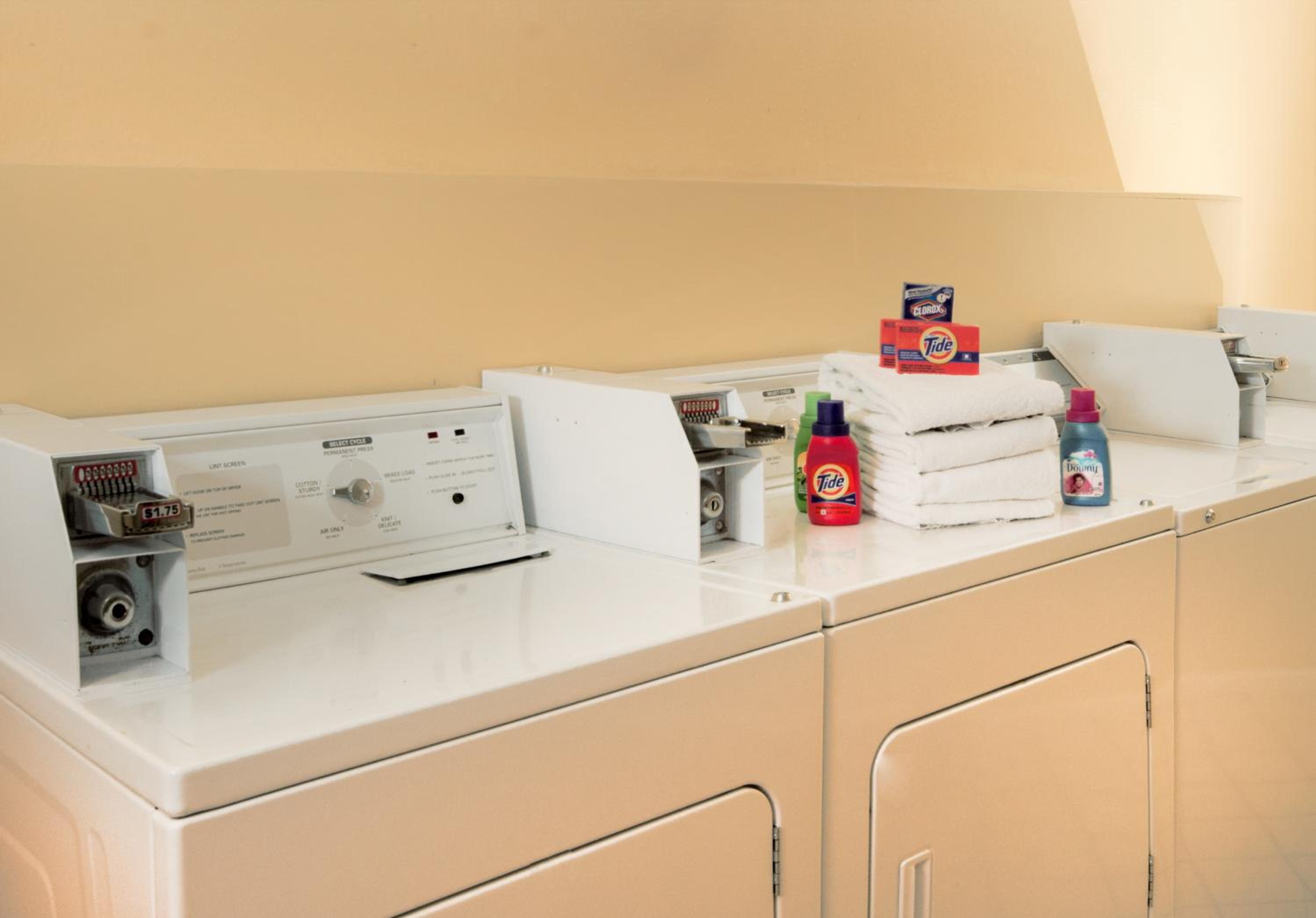Parc Corniche Condominium Suites, photo 34