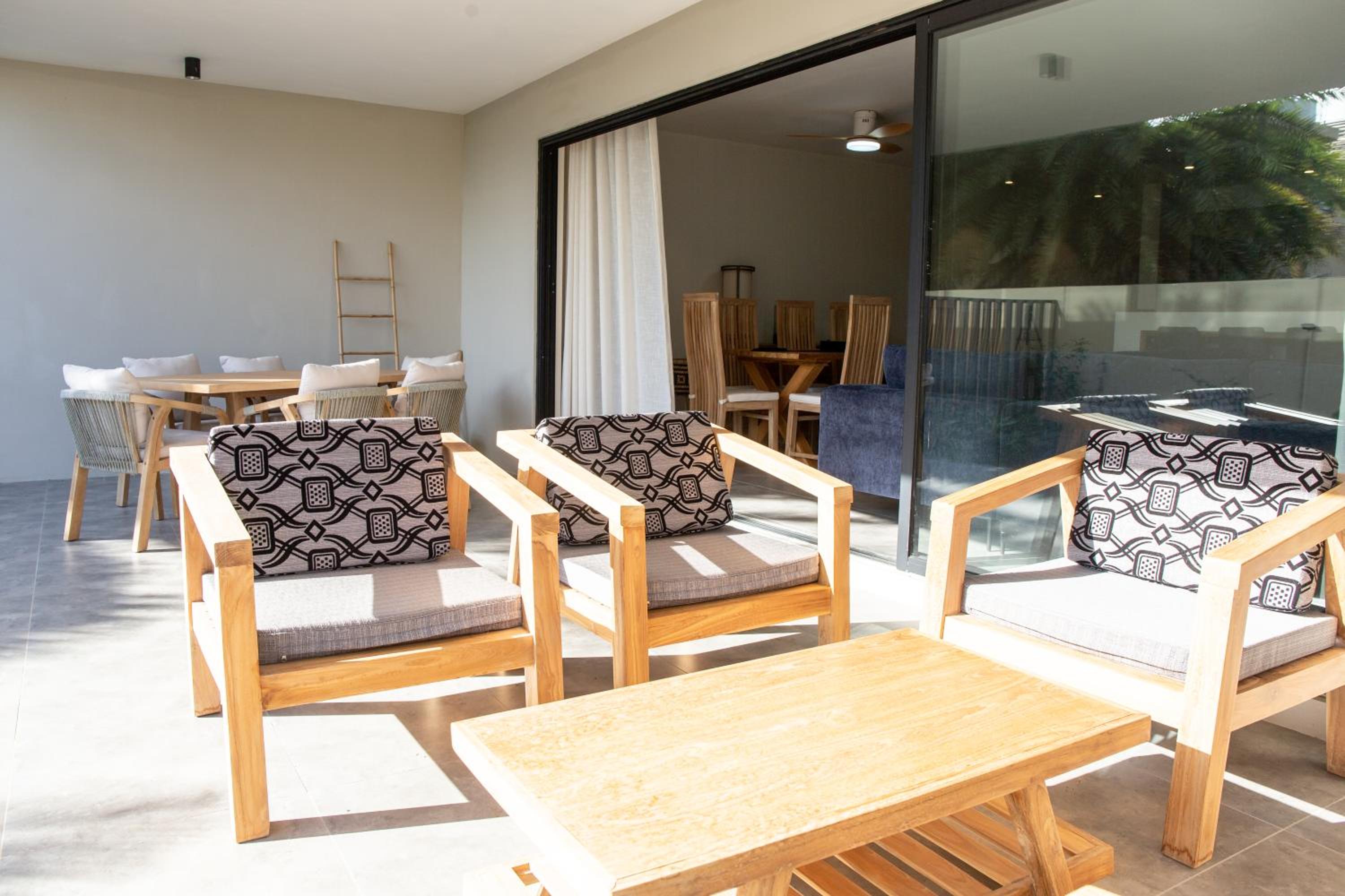 Appartement moderne de 3 chambres avec jardin près de la plage photo 3