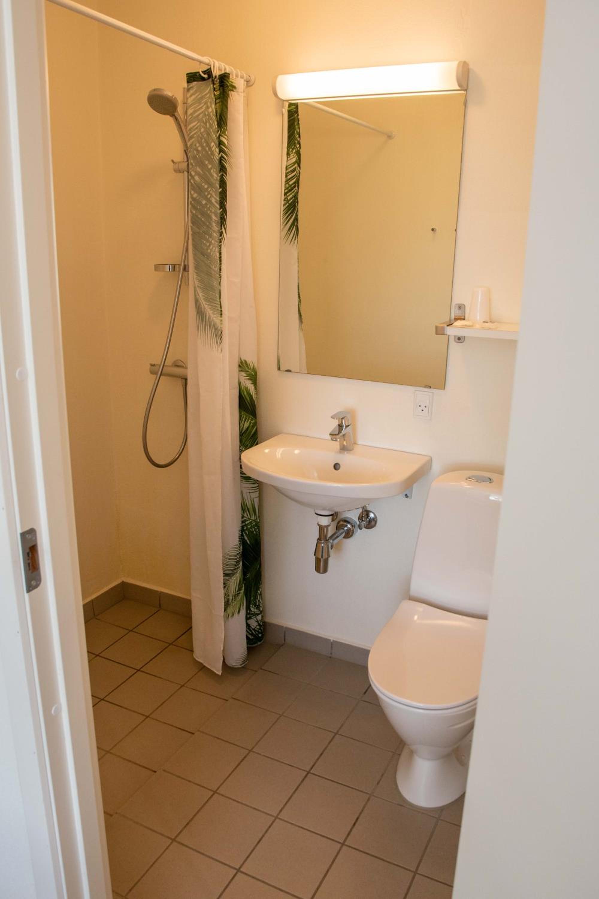 Photo 12