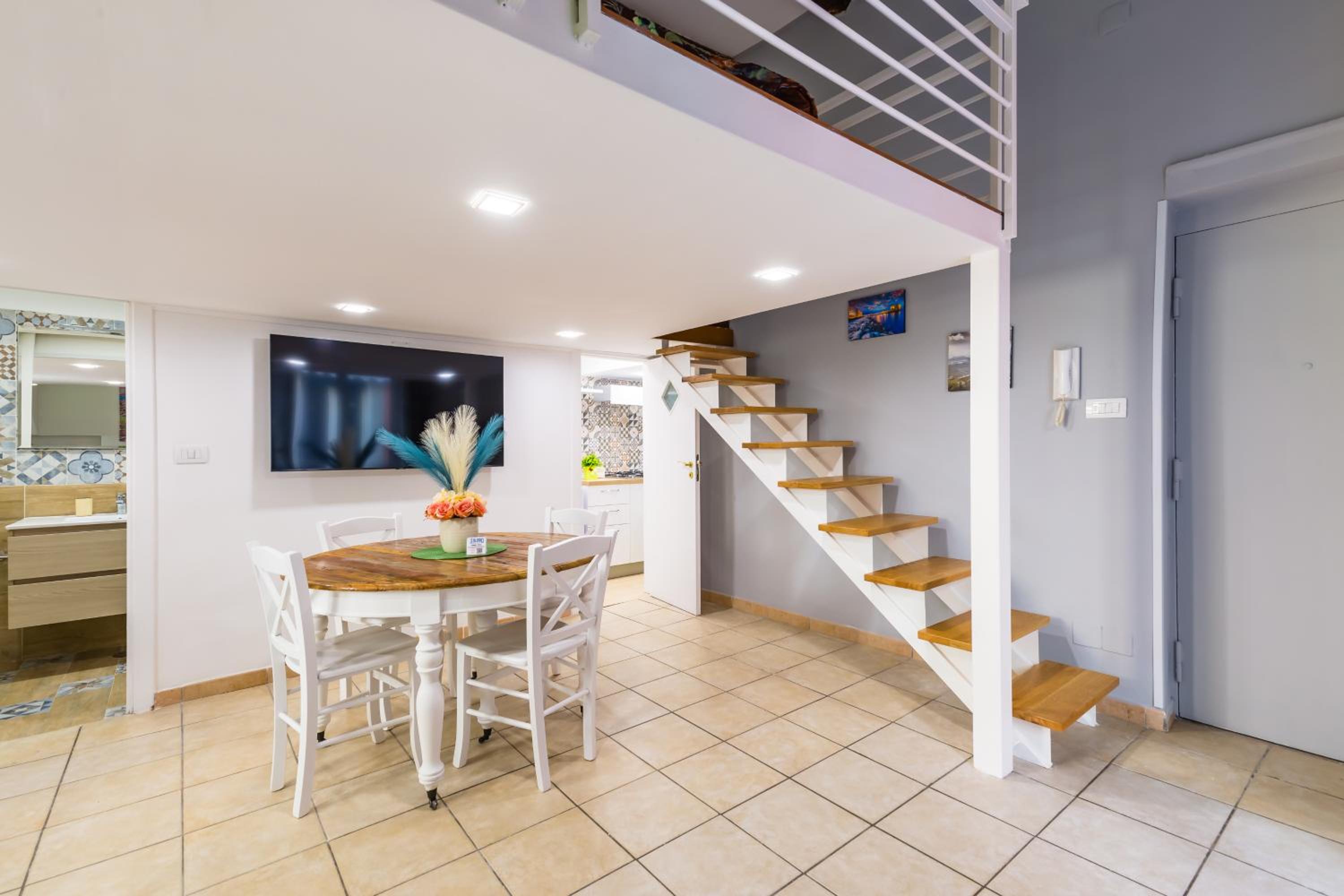 Toledo House Apartments
