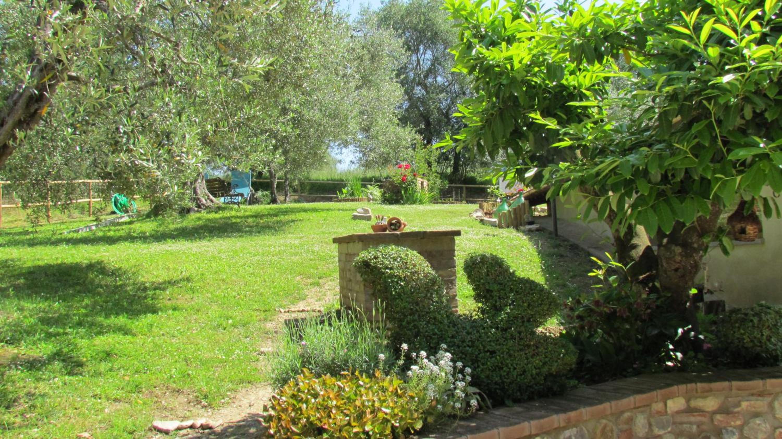 Photo 48