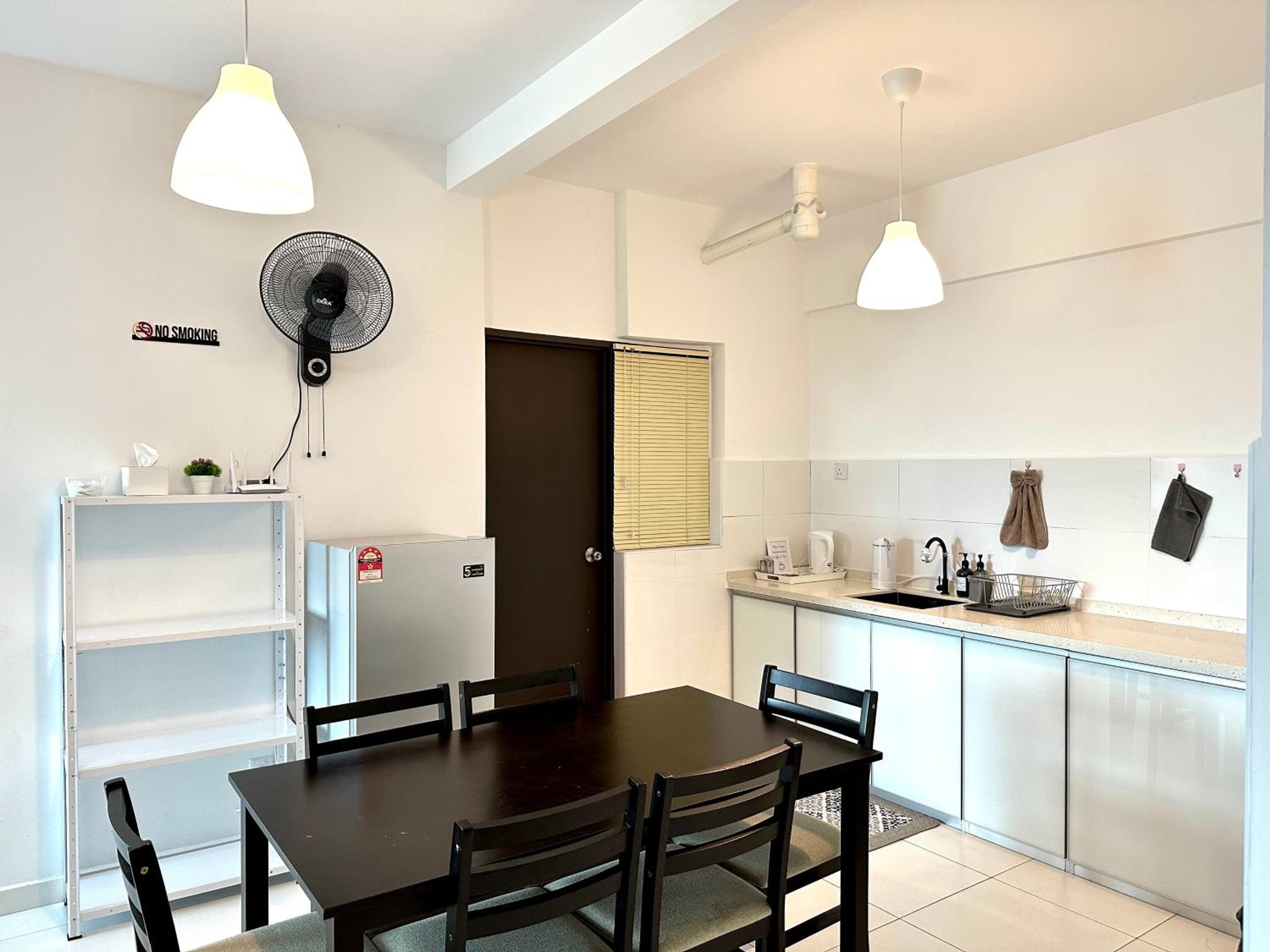 Nureenas Residence Condominium