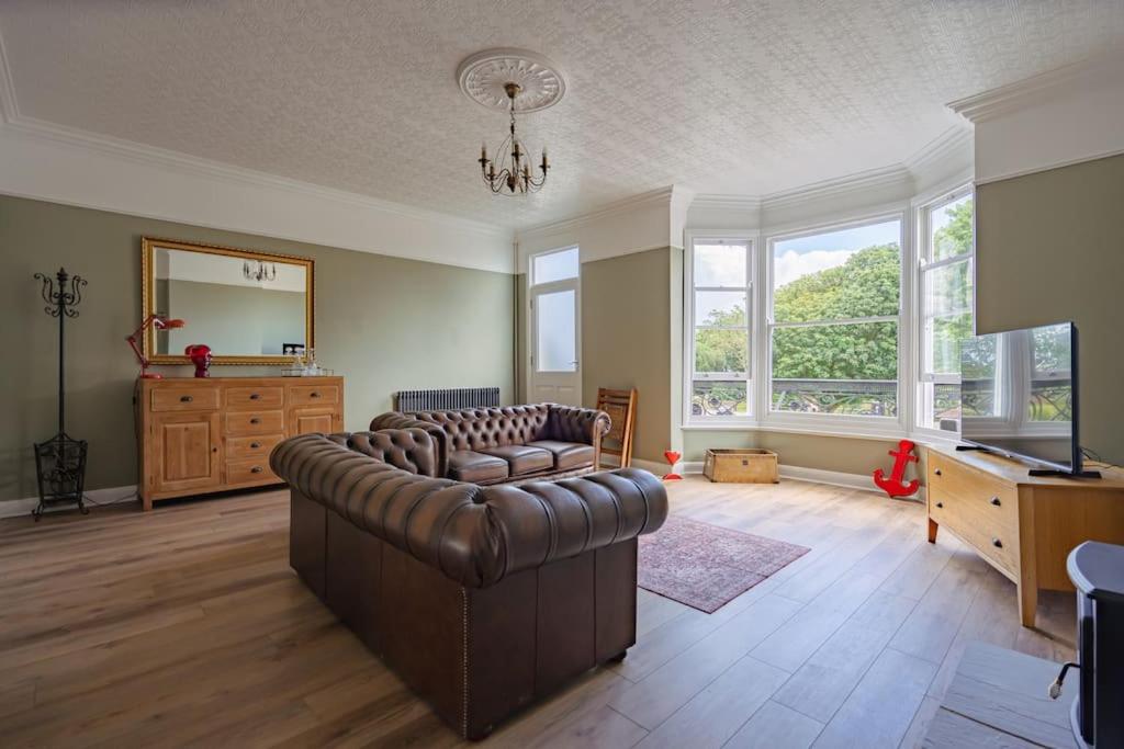 Coastal Views Apartment Cleethorpes view 2