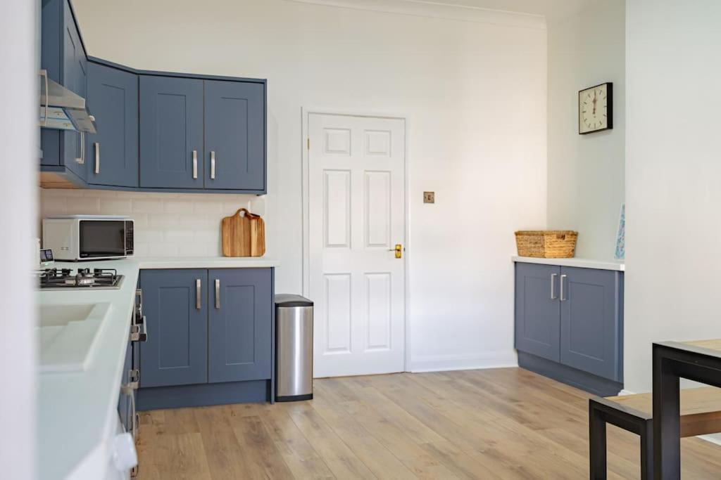 Coastal Views Apartment Cleethorpes view 5