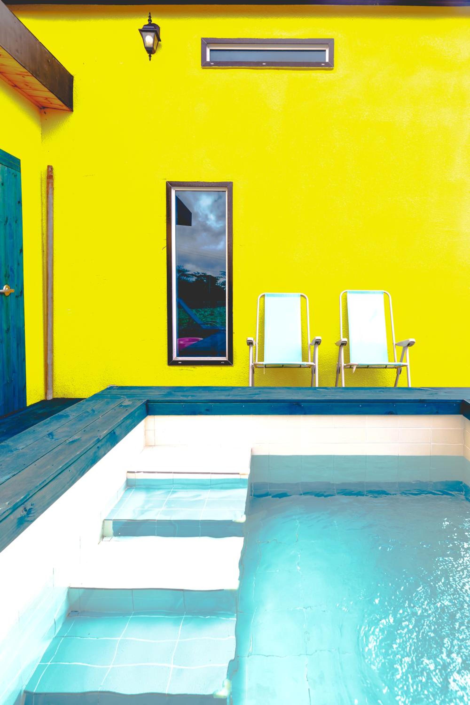 Jeju Love Stay Yellow view 4