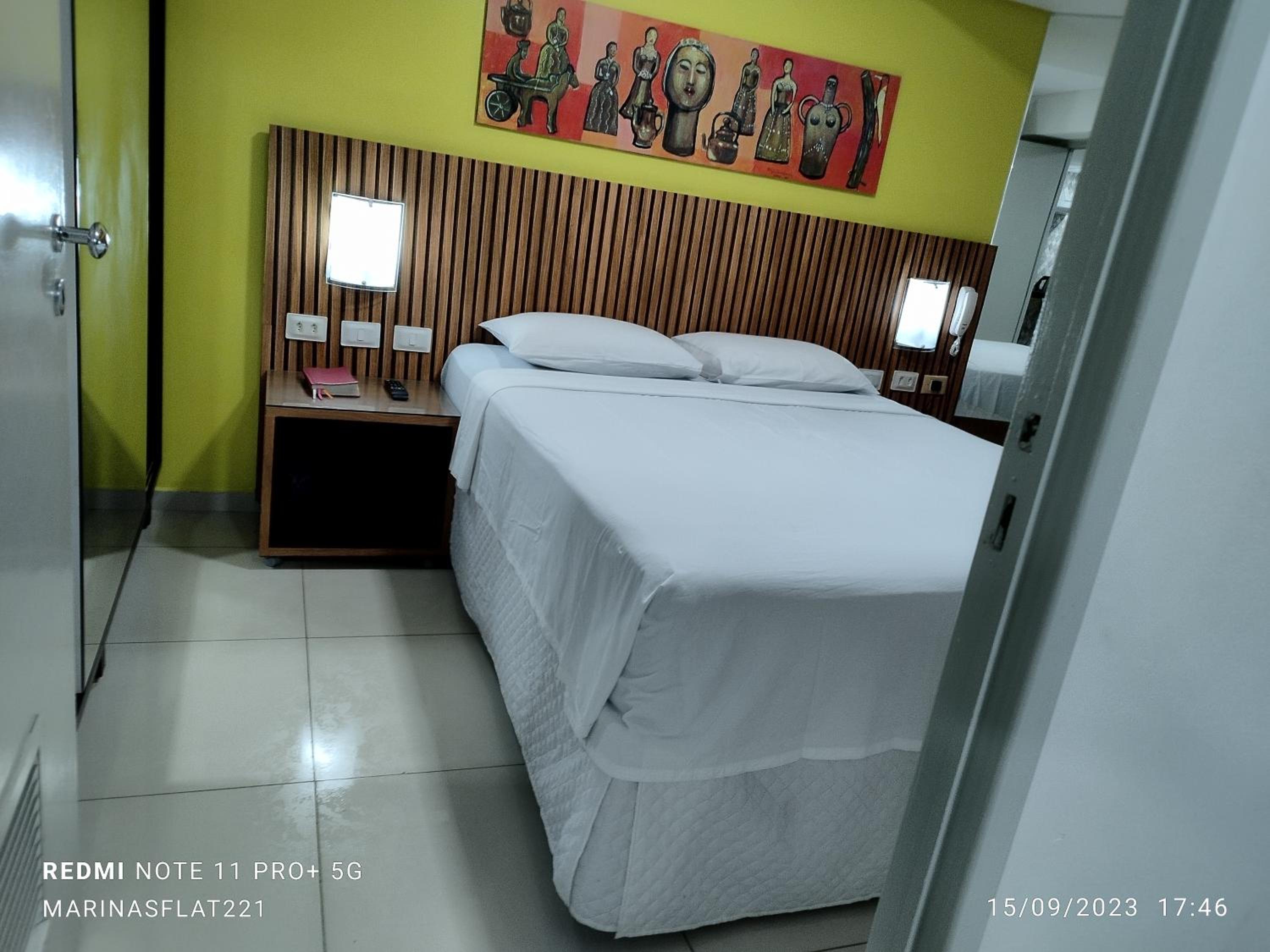 Marinas Praia Flat 221, Cabo Branco, Busto de Tamandaré, prédio frente mar