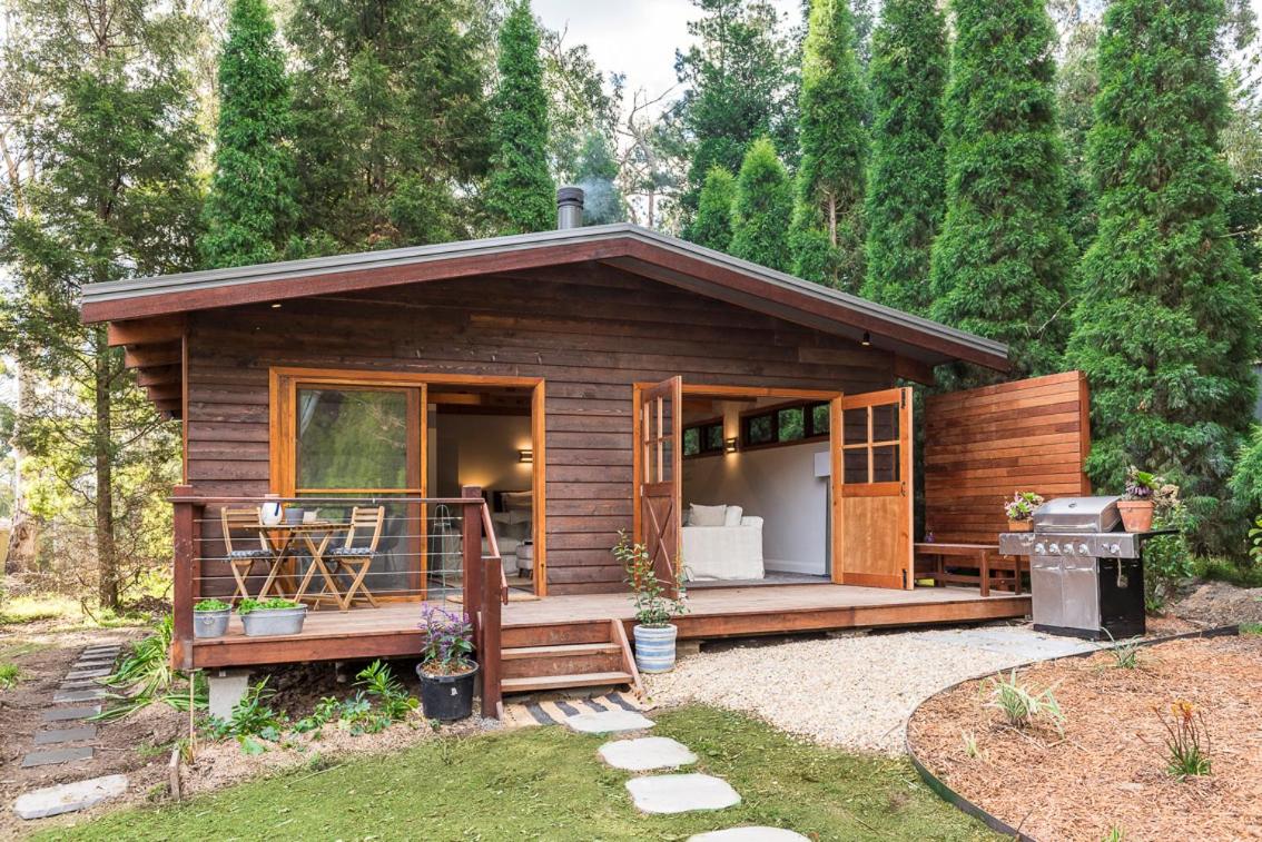 Crabapple Cabin