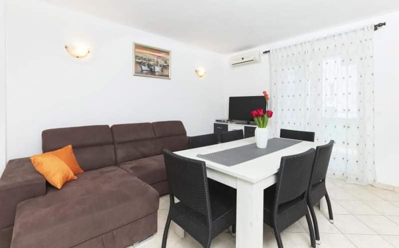 Apartments Ljubica Tivat view 4