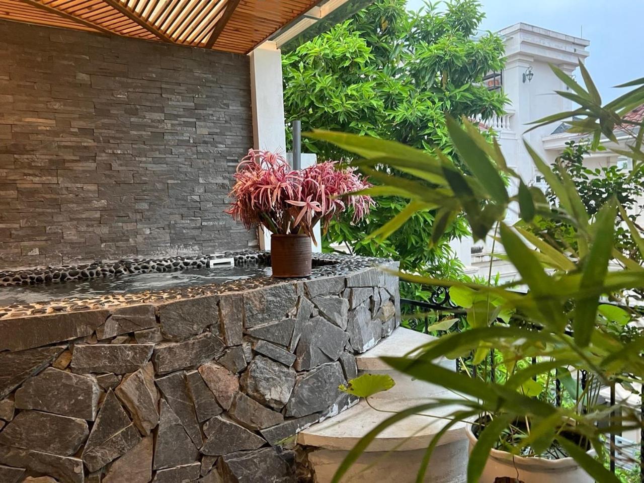 Perfect private villa and outdoor spa with garden 4 bedrooms