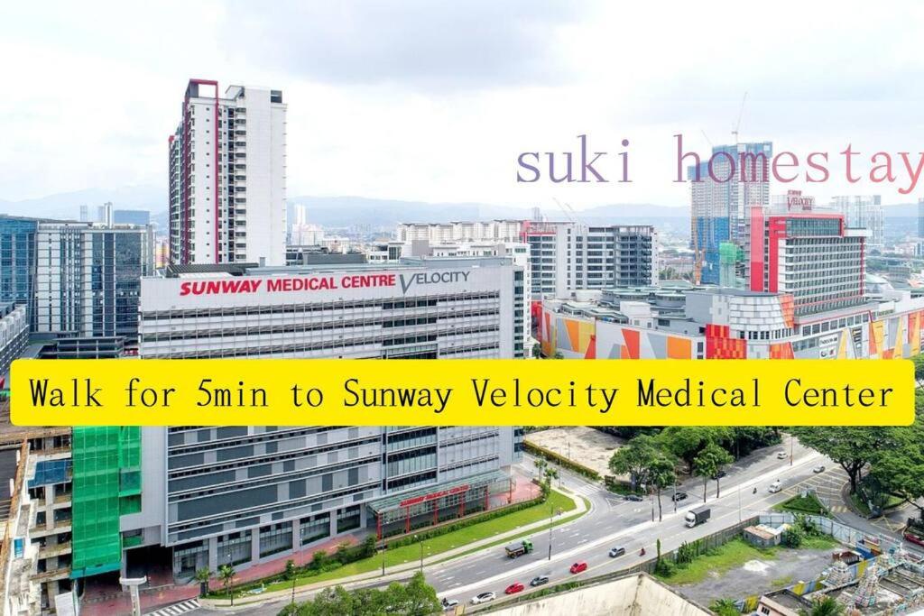 KL Sunway Velocity Two - Link Bridge to Velocity Mall & MRT - Spacious 3B-2R Apart for 6-8pax