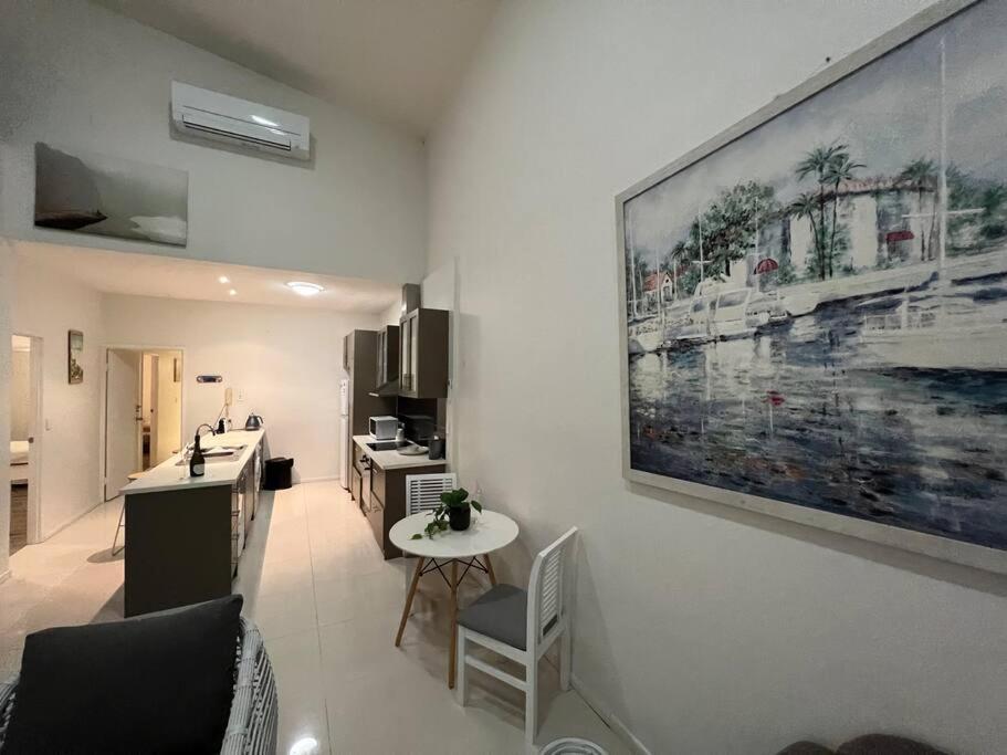 Beach Pad Private Town house Sea Views Dual living 5 Beds