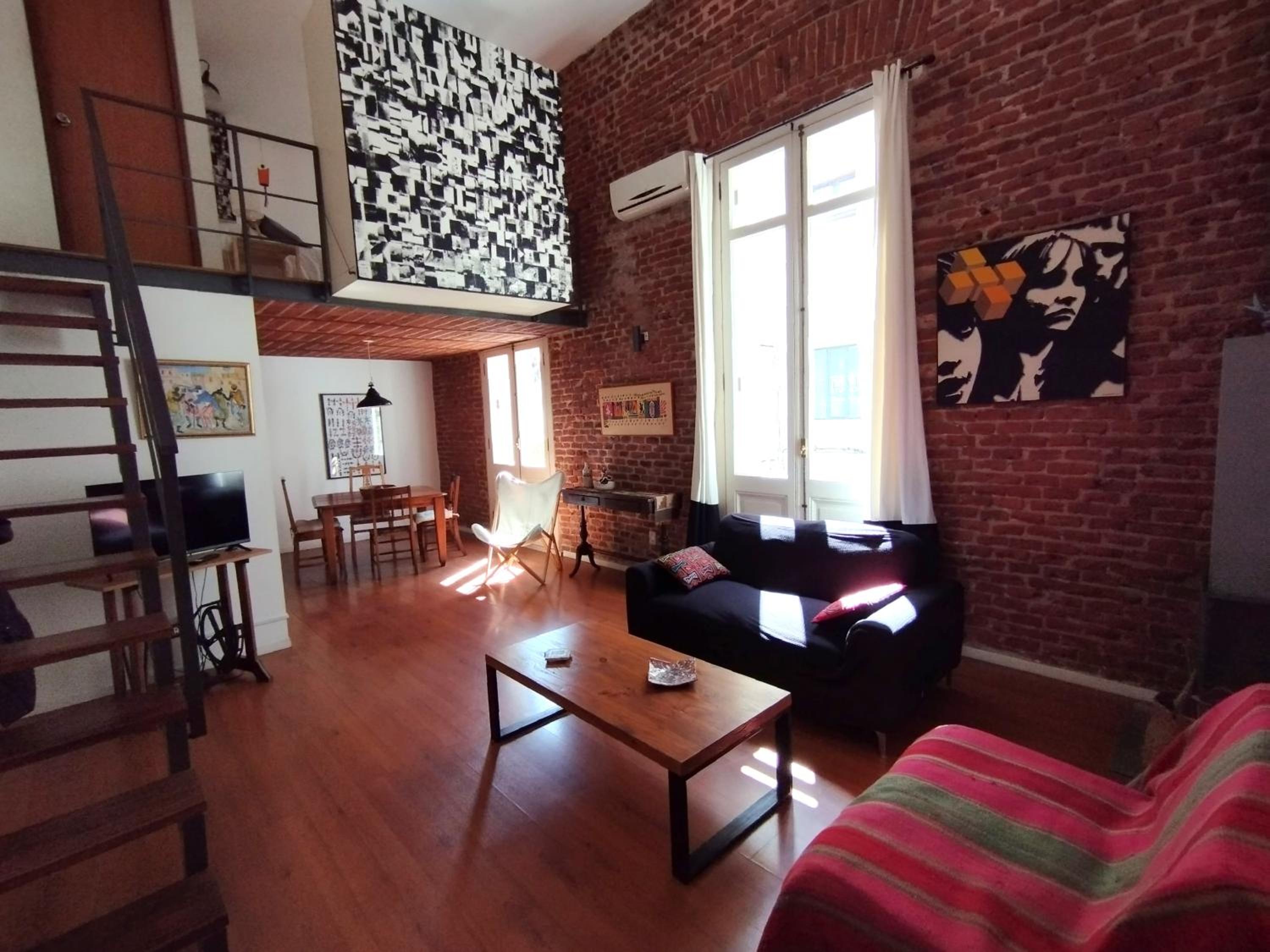 Zabalita, hermoso y cálido loft en la Ciudad Vieja view 3