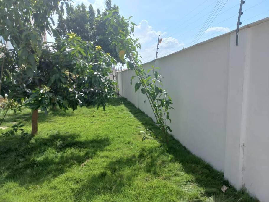 Modern, fully equipped 1-bed Apt view 5