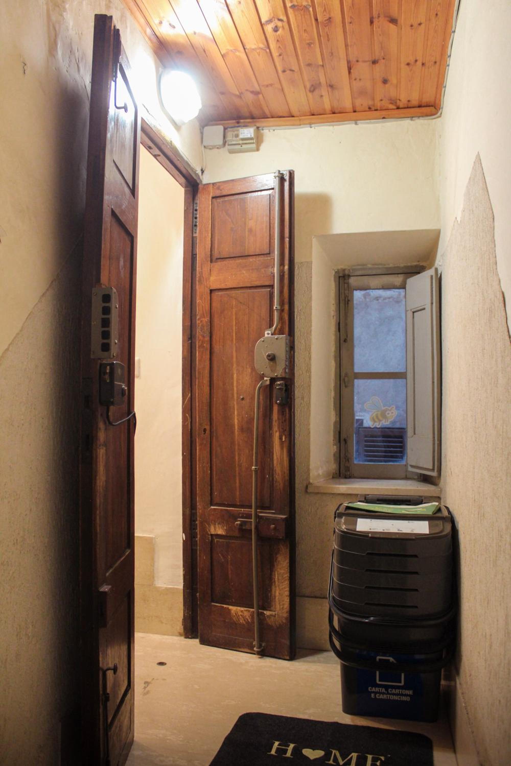 Photo 36