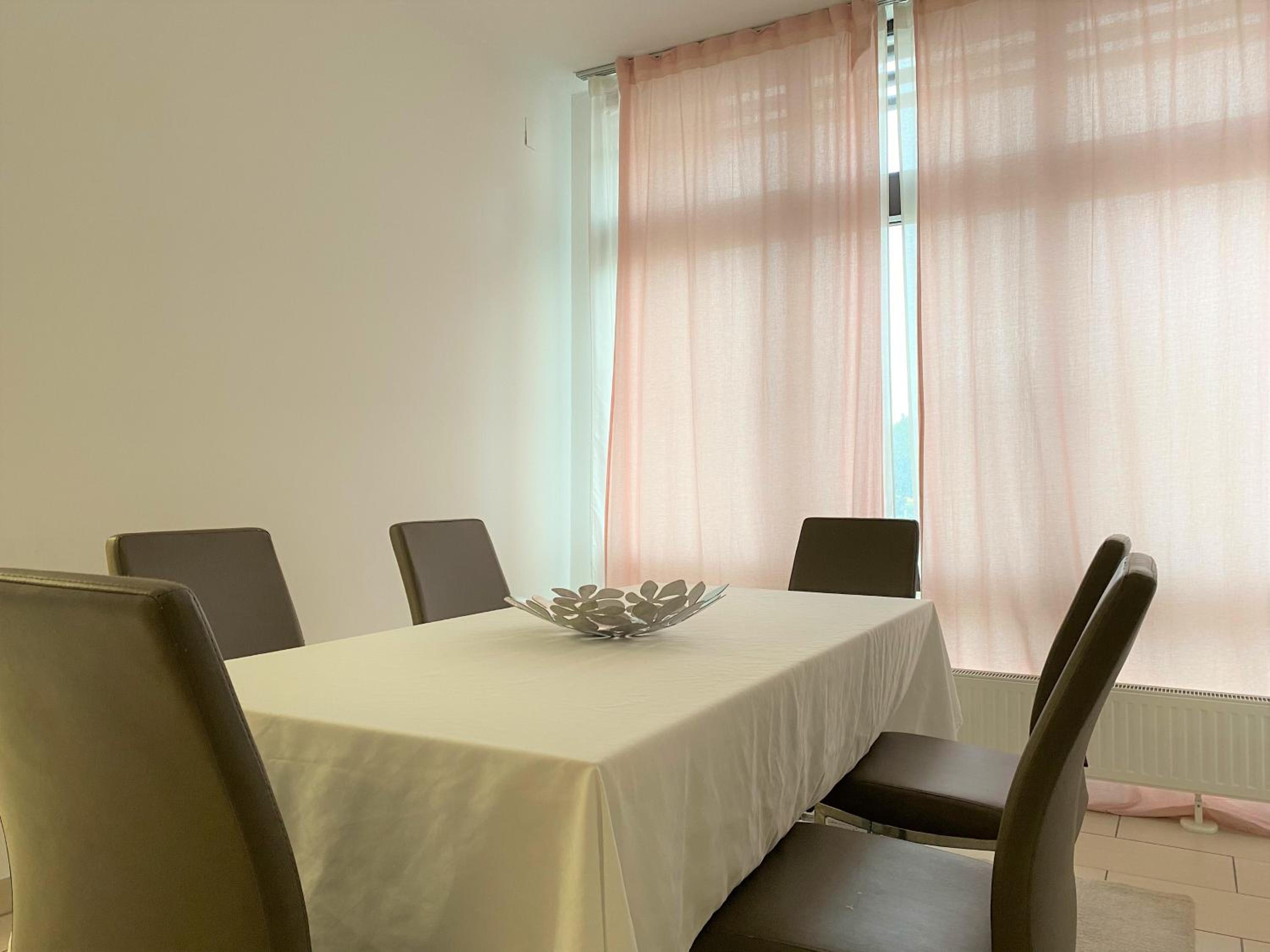 Stadtsuite mit Sauna in Wiener Neustadt 135 m2