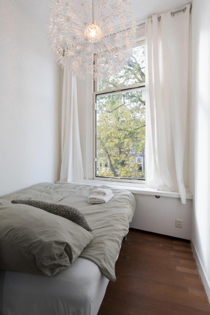 City centre Loft on the historic Canal view 3