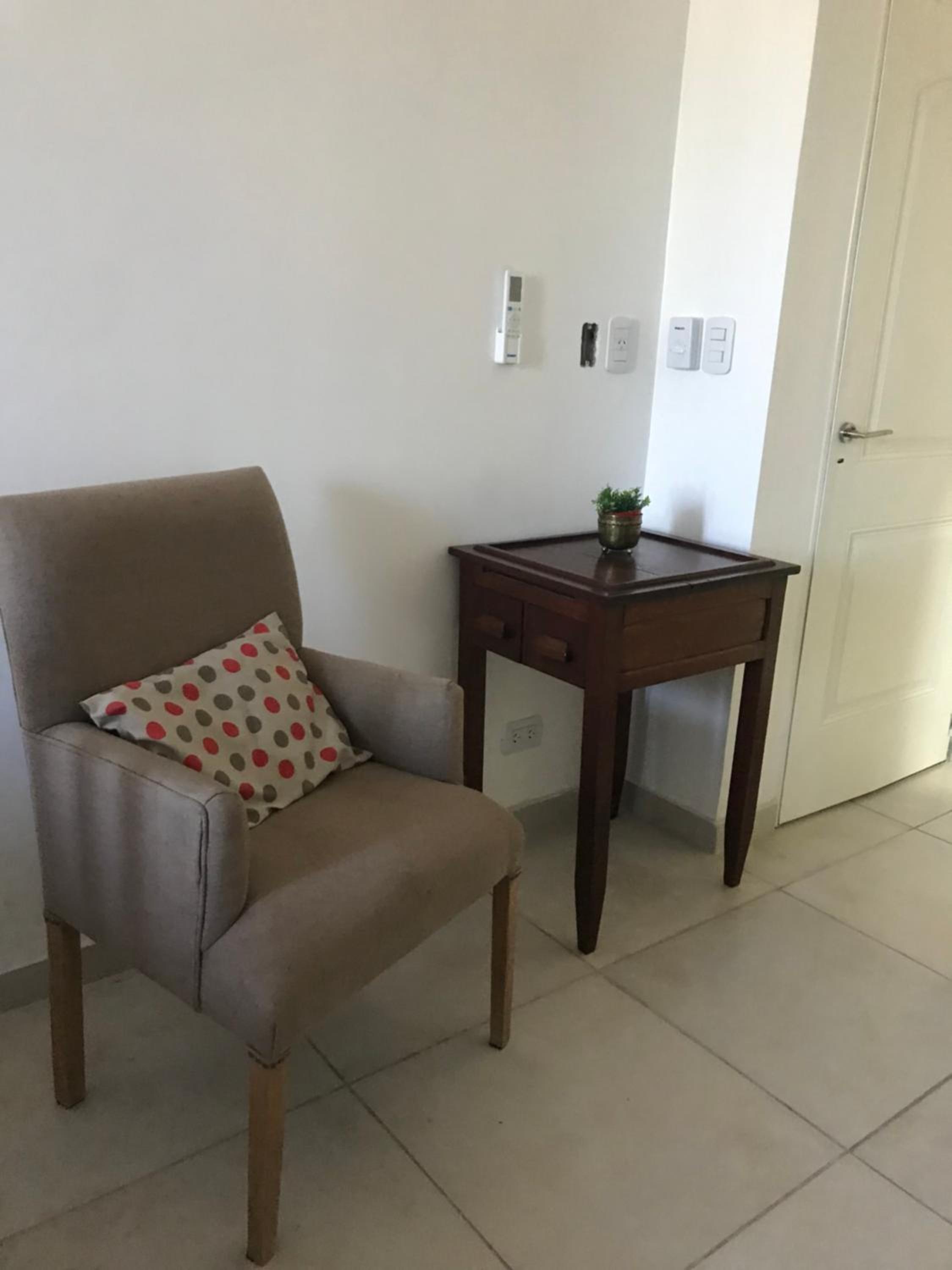 Avenida Departamento completo, cerca de todo