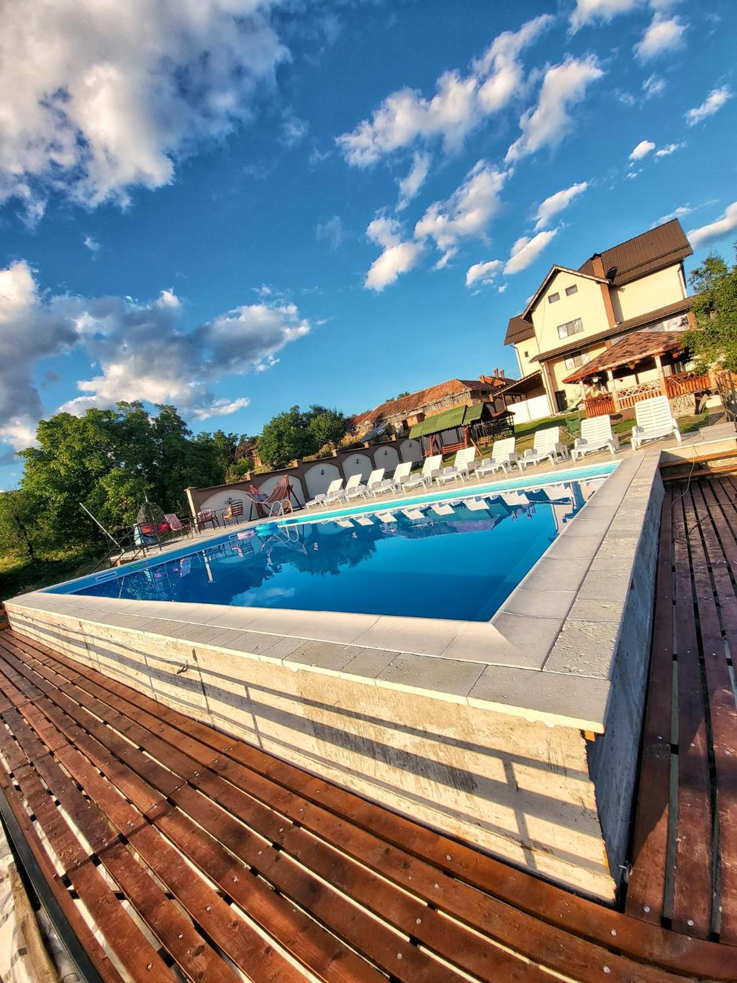 Conacul lui Bulică view 2