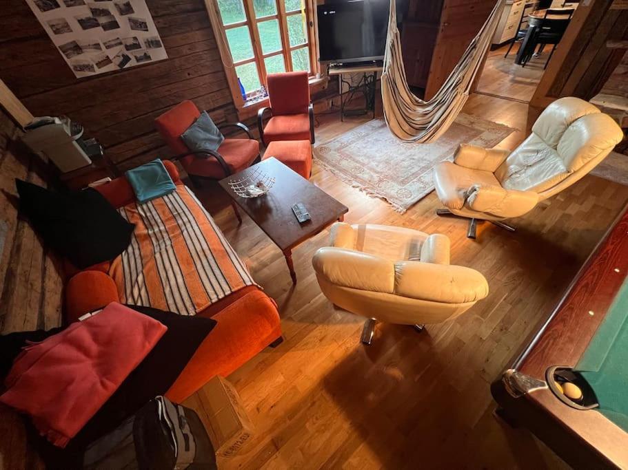 lounge