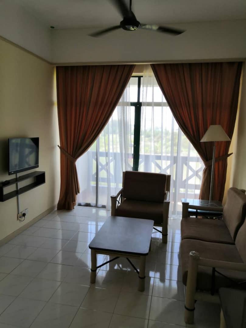 Mahkota Hotel Apartment - 2 Rooms New Renovated free WiFi photo 6