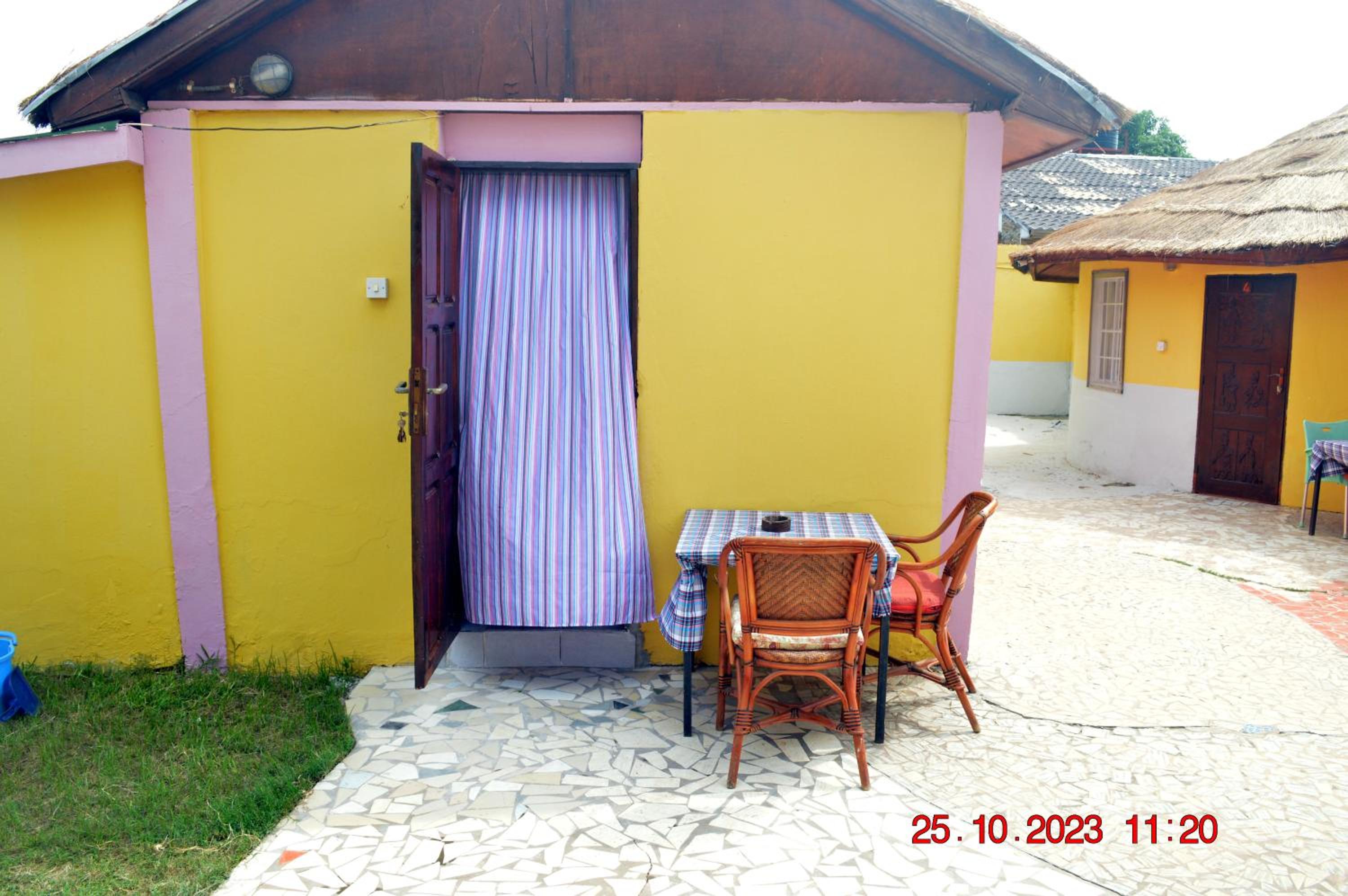 Easy Time Lodge
