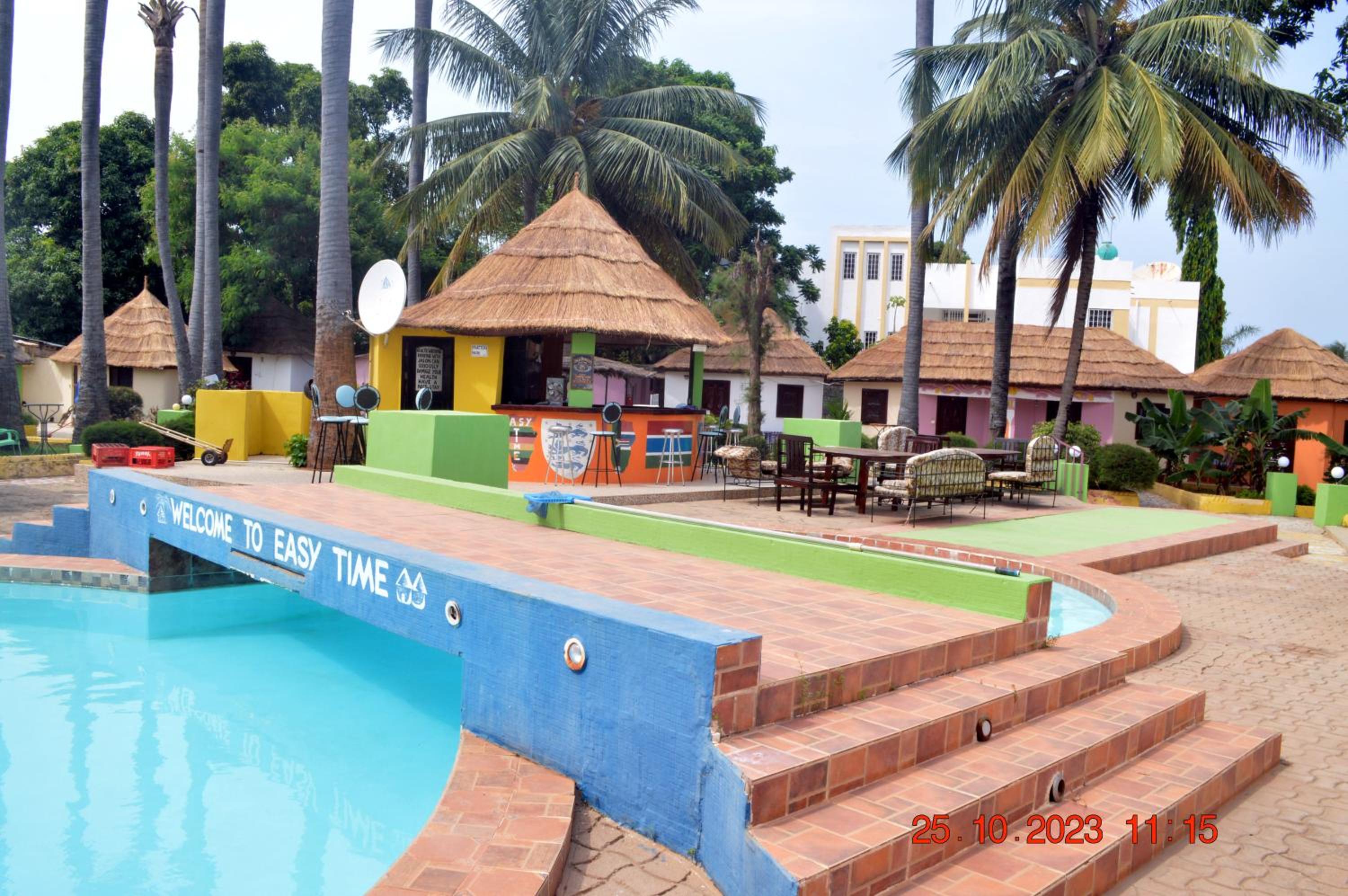 Easy Time Lodge