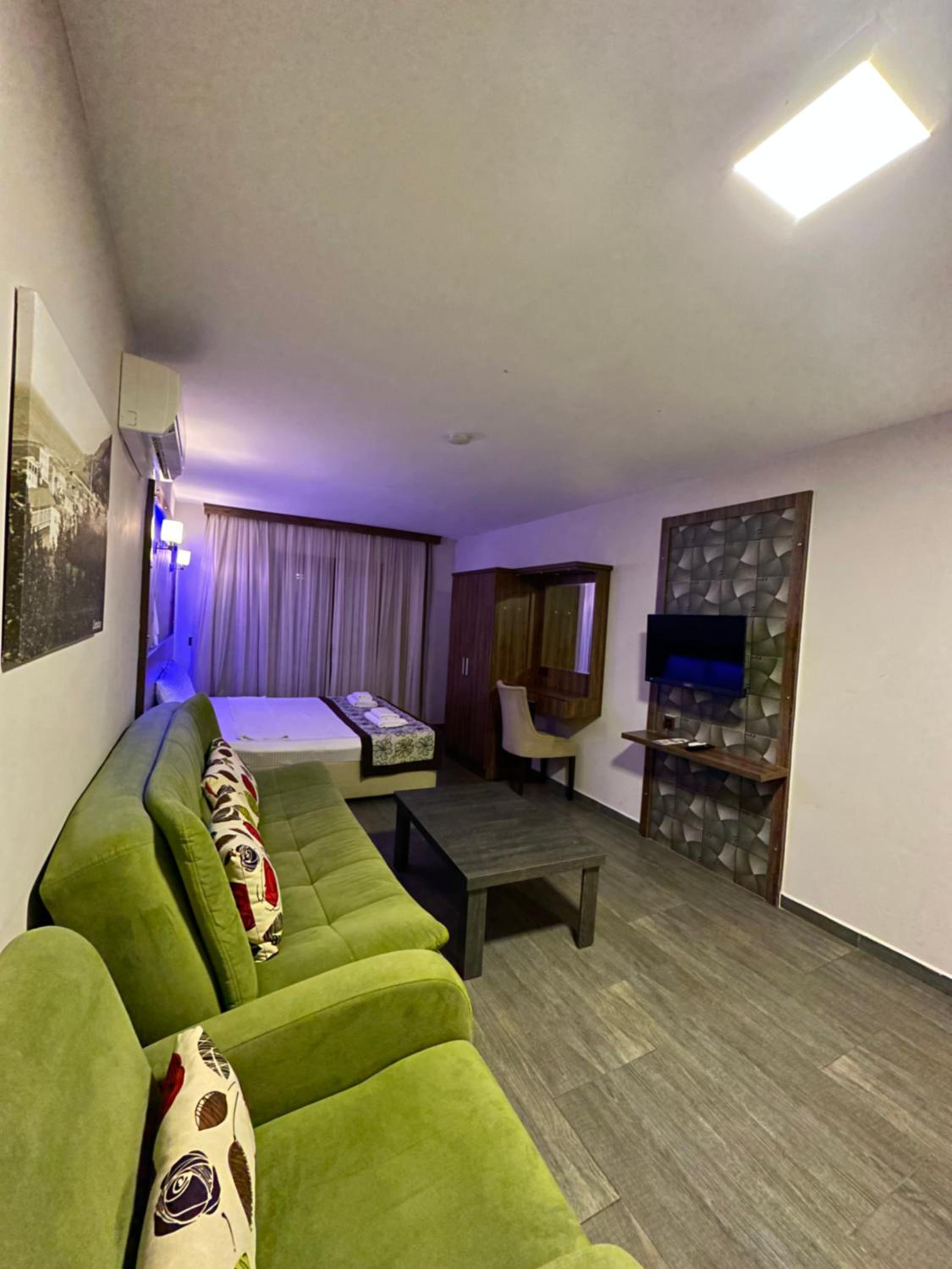 Dolphin Apart Hotel — photo 49