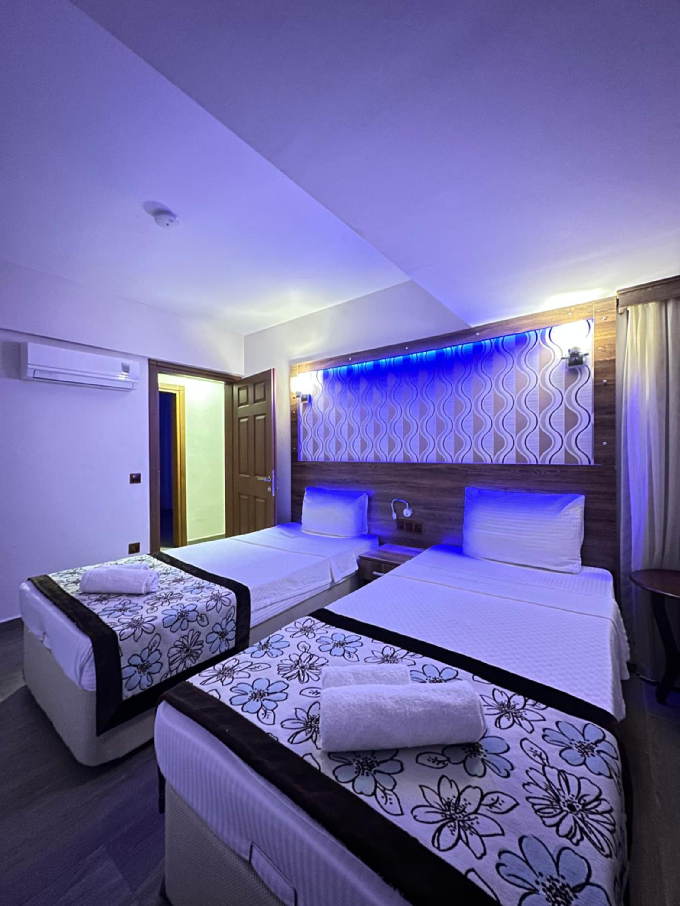 Dolphin Apart Hotel — photo 137