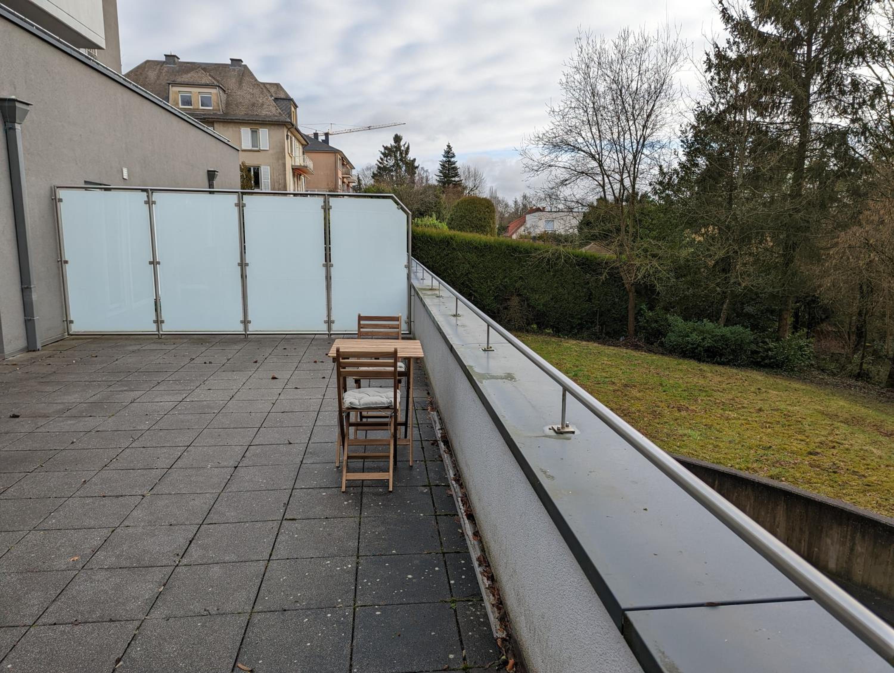 1BR Apartment with Garage in Kirchberg
