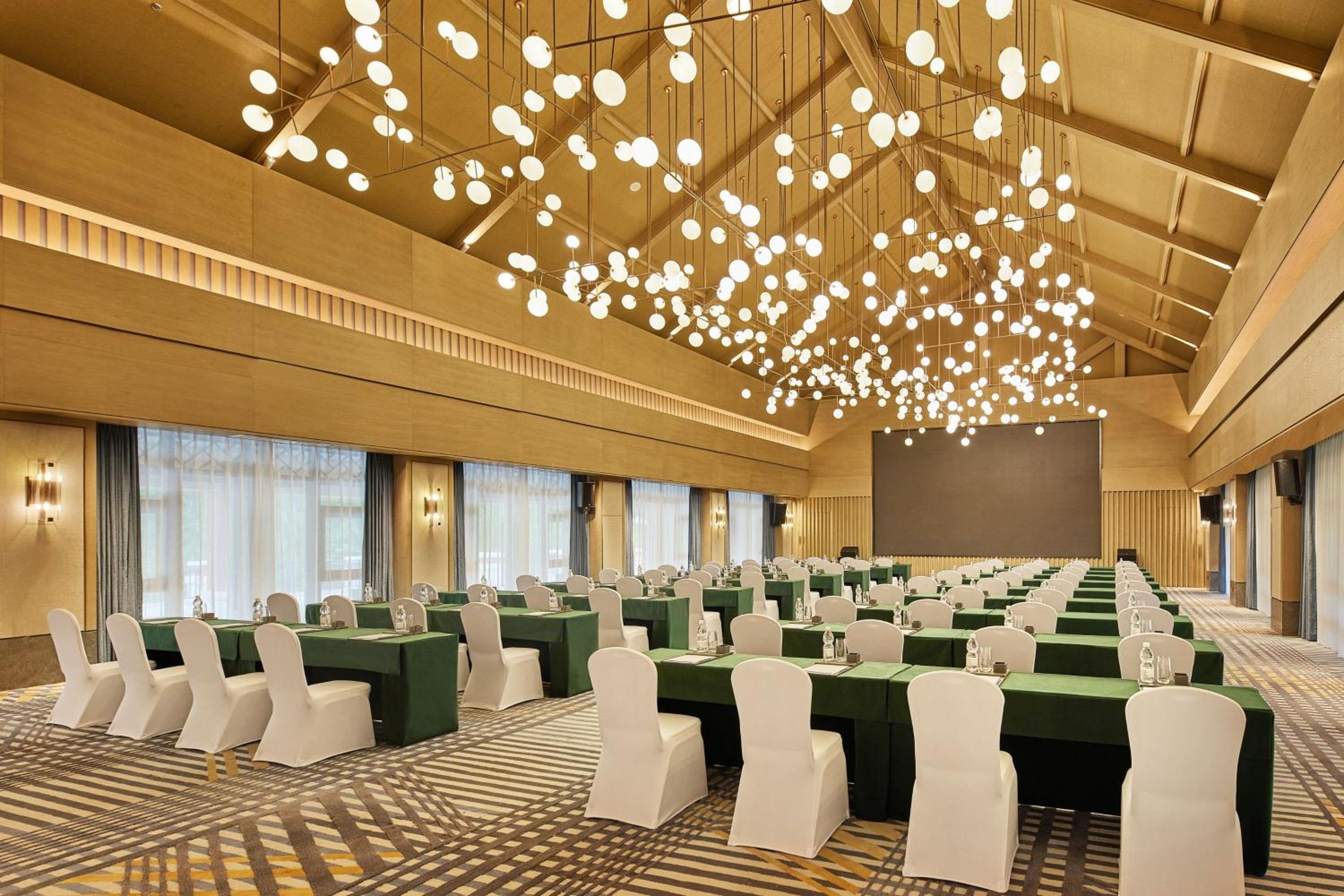 Four Points by Sheraton Hainan, Qiongzhong