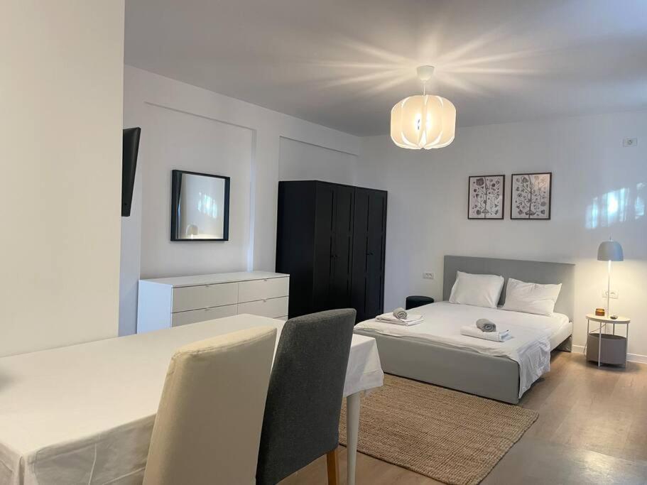 Sky Residence Airport Therme Otopeni 4 view 4
