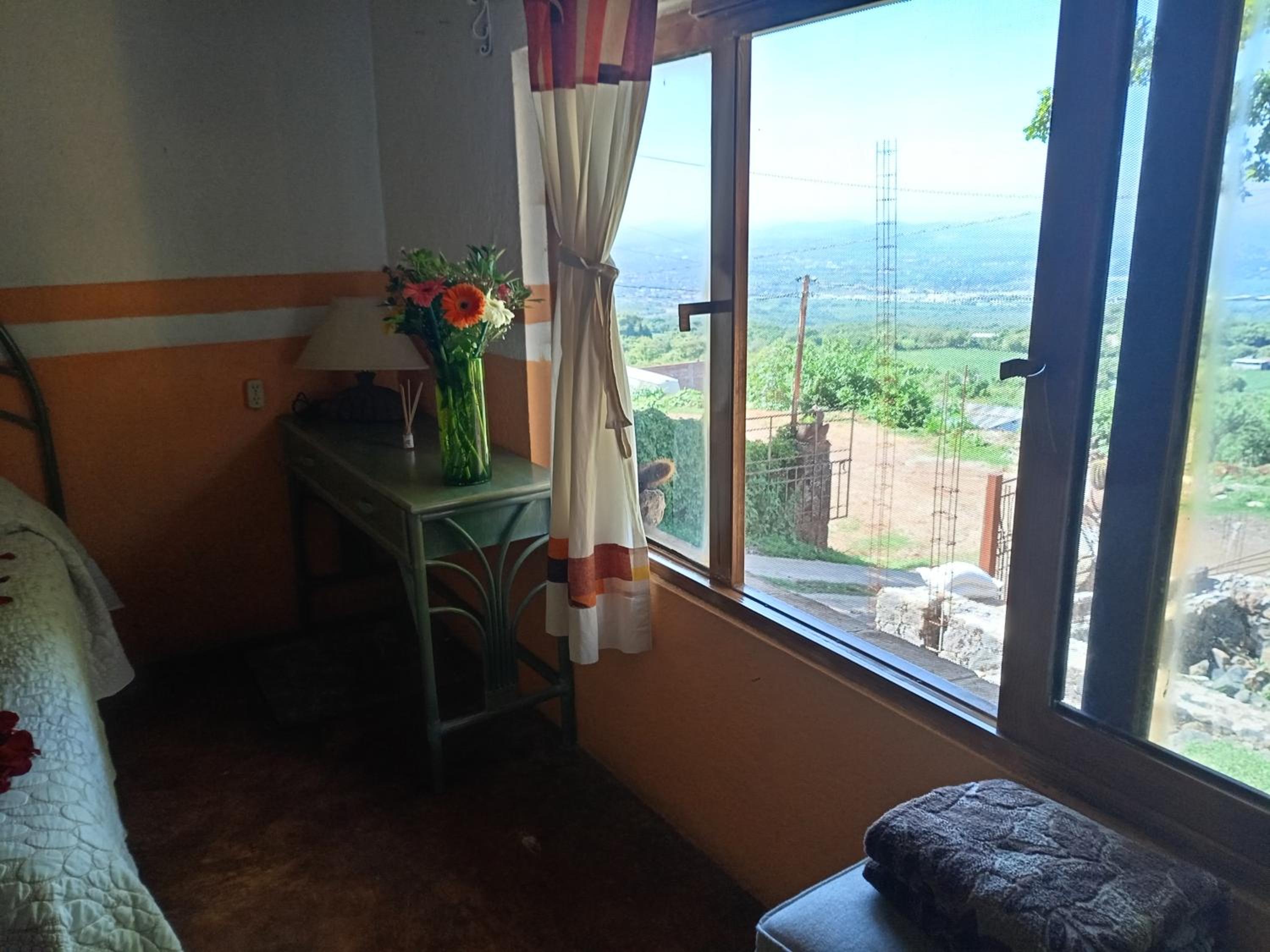 Casa los Olivos view 3