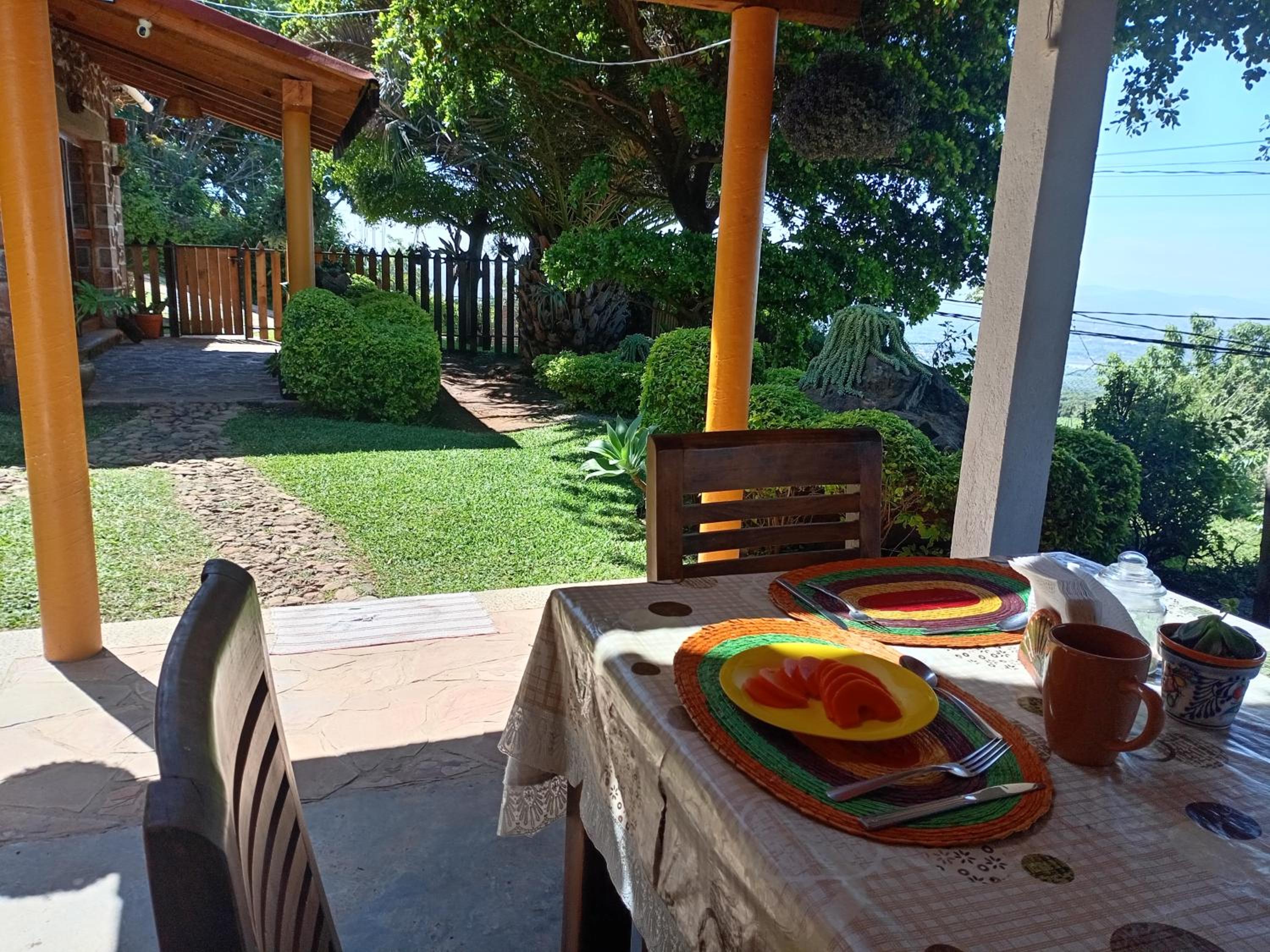 Casa los Olivos view 5